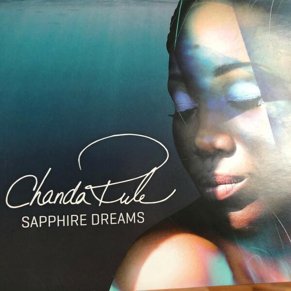 Chanda Rule - Sapphire dreams État correct -  reconditionné disponible sur Label Emmaüs