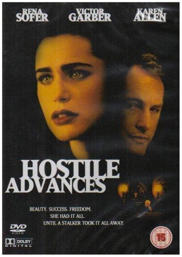 Hostile Advances Bon état -  reconditionné disponible sur Label Emmaüs