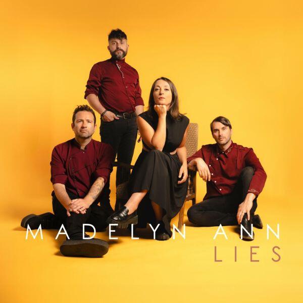 Madelyn Ann - Lies Comme neuf -  reconditionné disponible sur Label Emmaüs