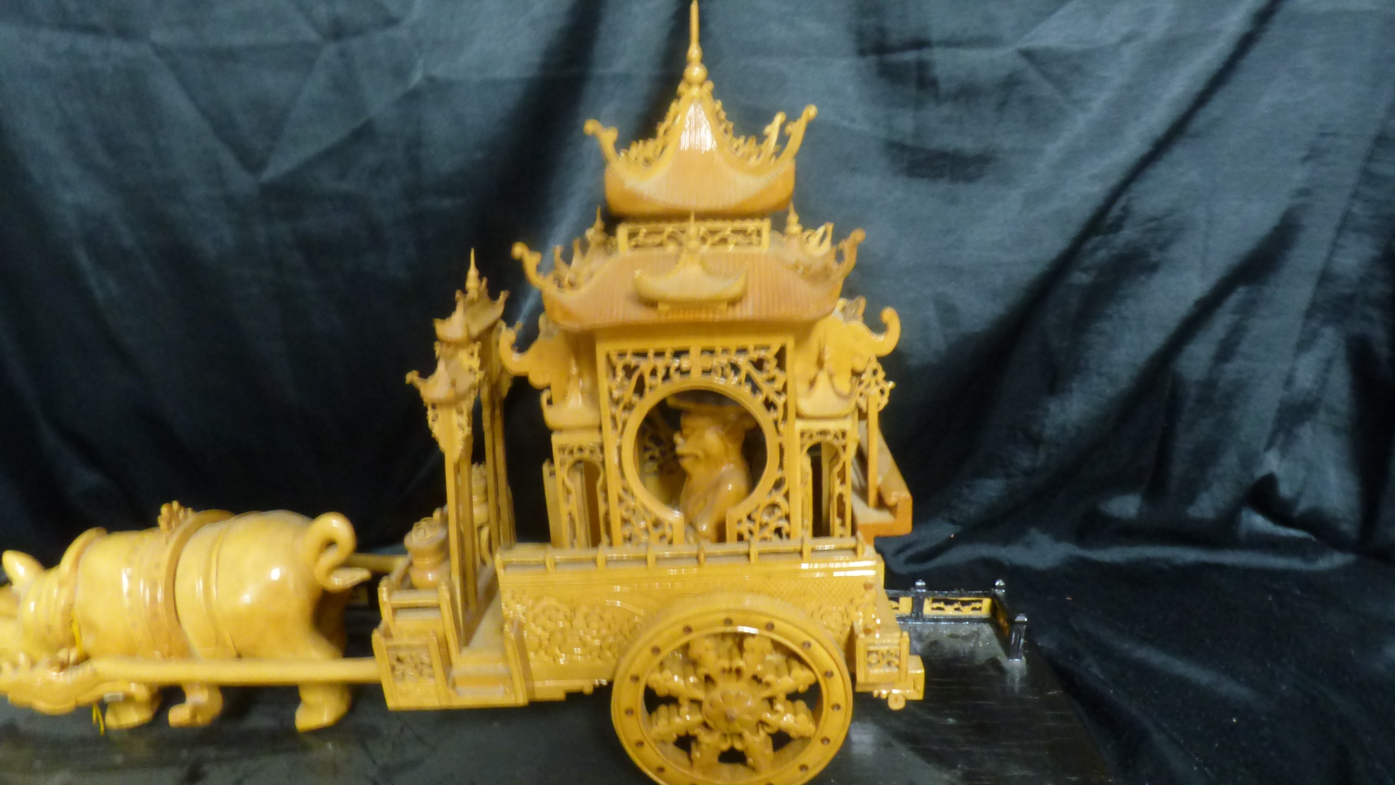 Diorama Chinois Rhinocéros tirant une calèche d'empereur - Photo 27