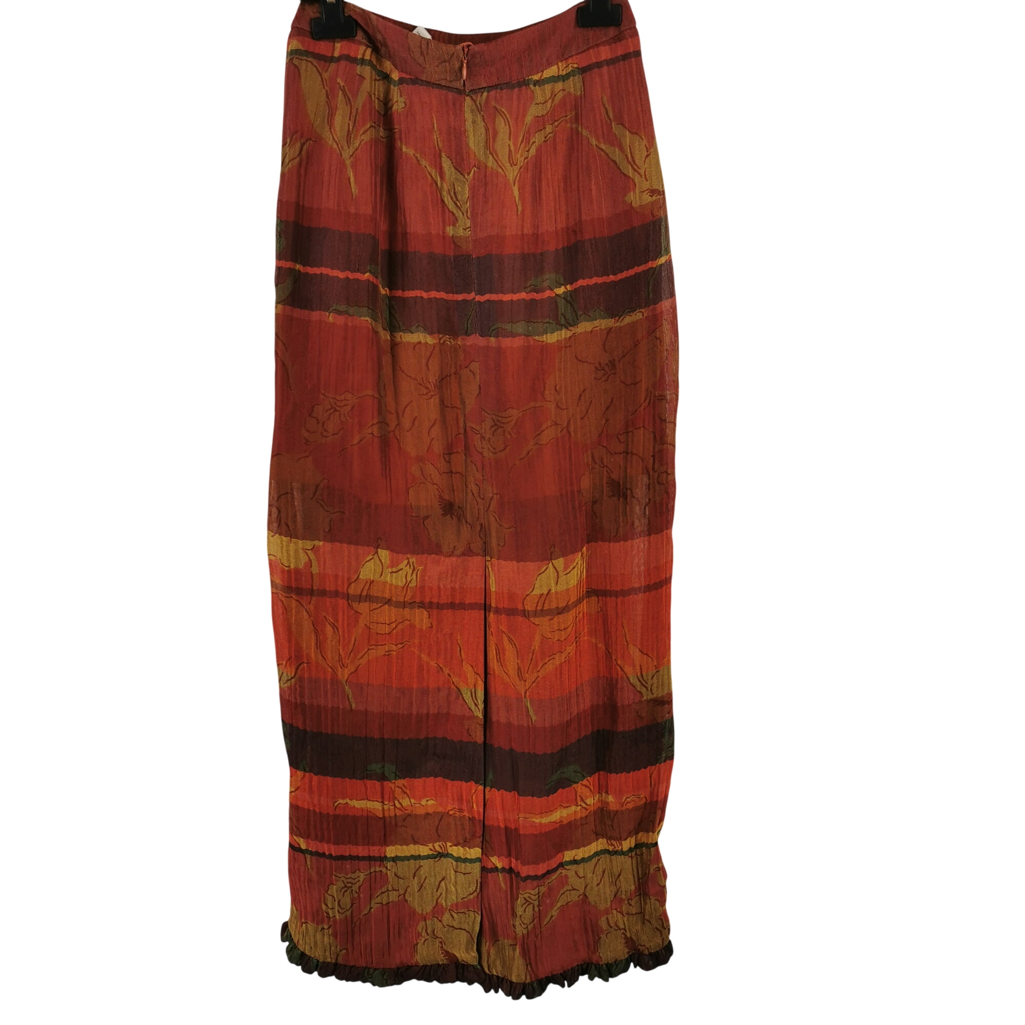 Acheter Jupe traditionnel - Country Classic - Taille 36 - Orangé Très bon état - 12,60 € Jupe traditionnel - Country Classic - Taille 36 - Orangé Très bon état - reconditionné disponible sur Label Emmaüs