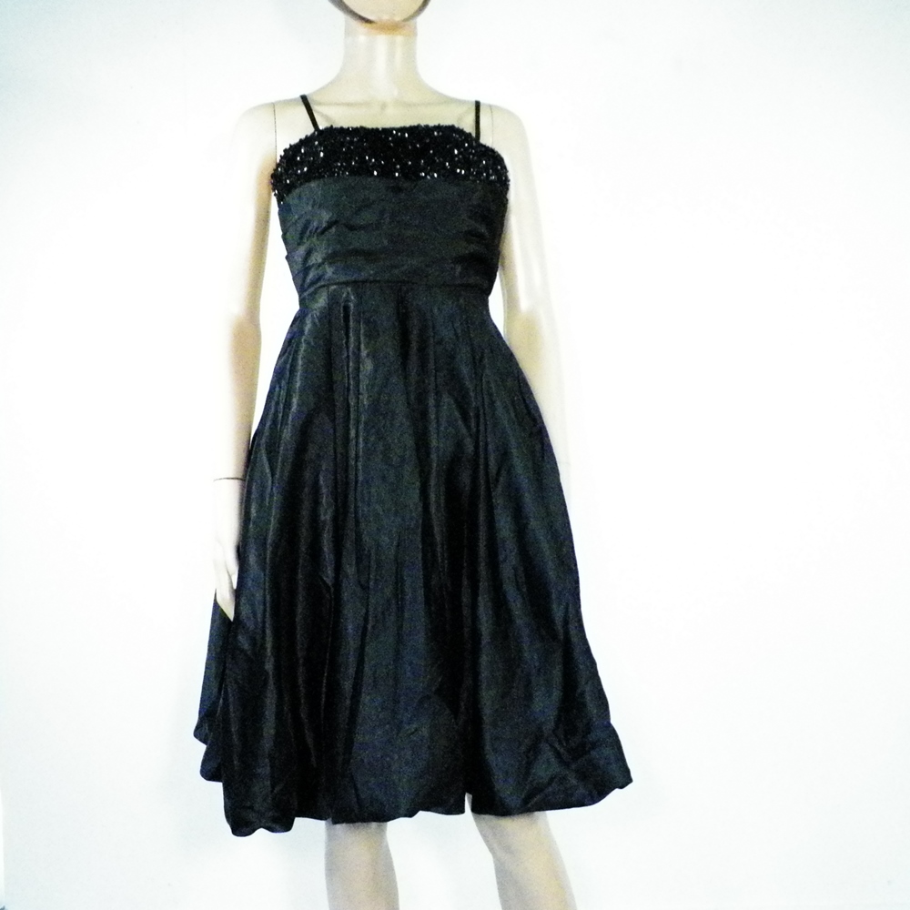 Robe de Soirée Noire MANER T 36. Bon état -  reconditionné disponible sur Label Emmaüs