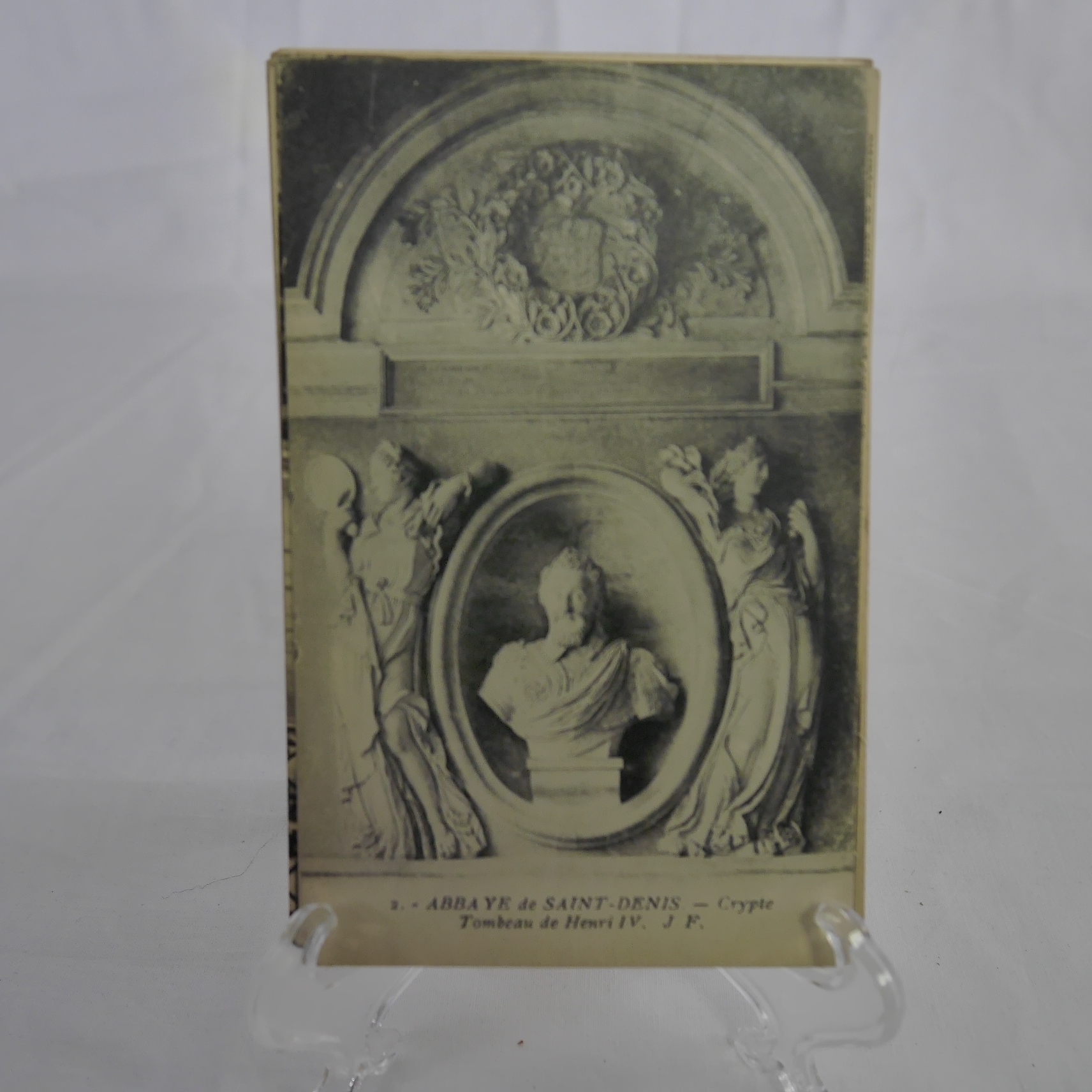Lot de 30 cartes postales Basilique de Saint Denis (non voyage)  État correct - Vue 2 - 
