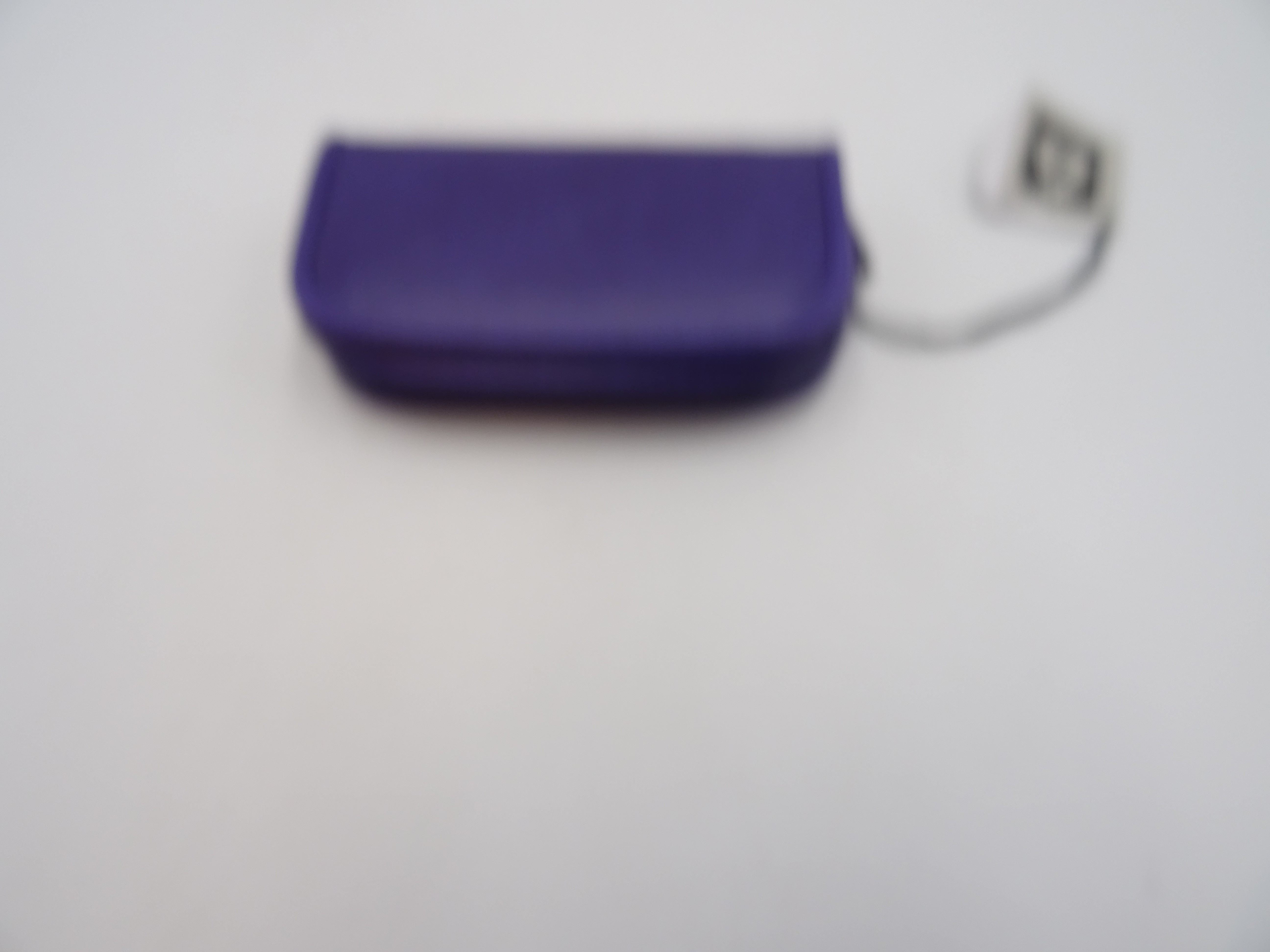Set de manucure DAVIDT'S en cuir violet. Comme neuf - Vue 3 - 