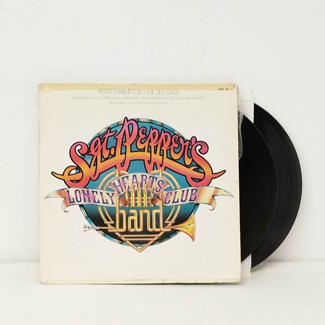 Album The bee gees " sgt.pepper's lonely hearts club band" en double disque vinyle 33t made in France - Bon état - Photo 2