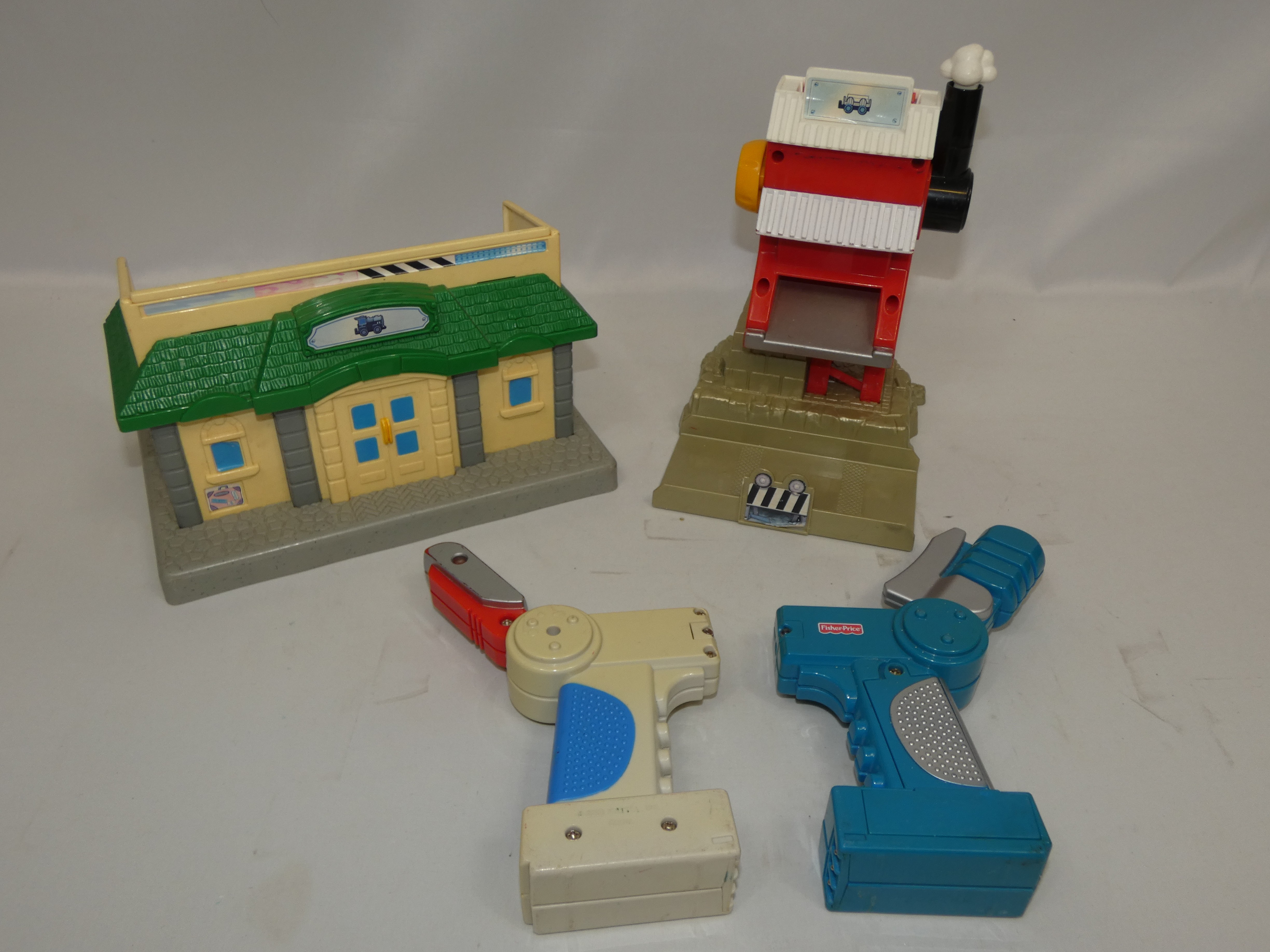 Circuit Geotrax train de chez FISHER PRICE (pour pièces) Bon état - Vue 4 - 
