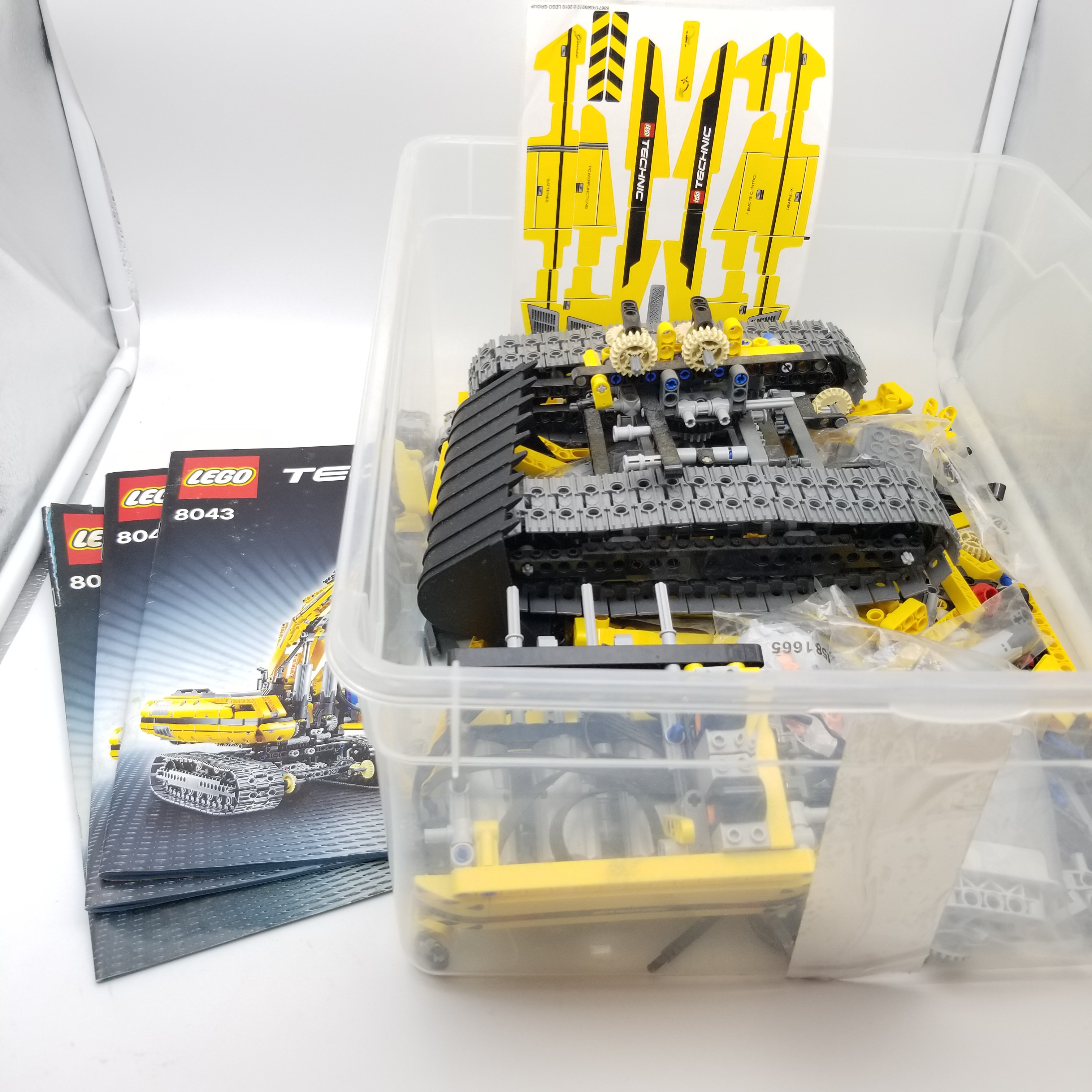 Lego Technic 8043 Pelleteuse chenille Motorisée - Très bon état - Photo 2