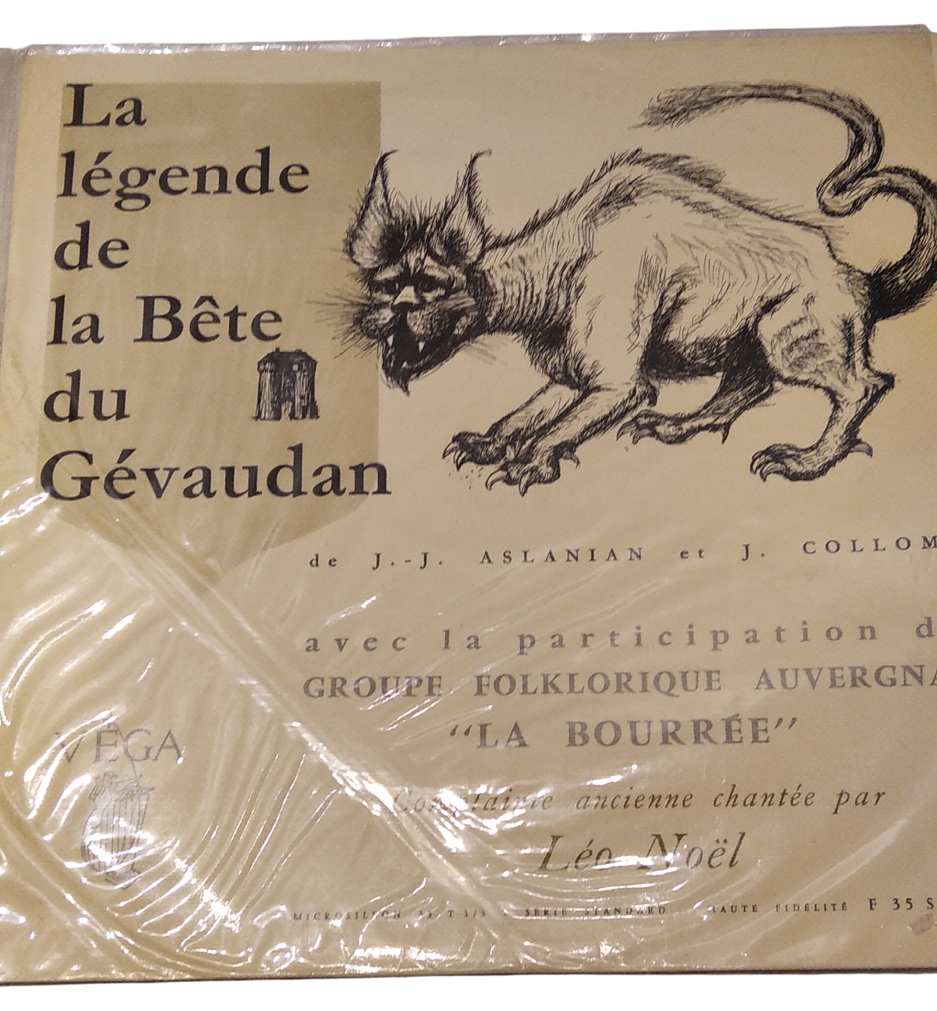 Léo Noël - La légende de la Bête du Gévaudan Très bon état -  reconditionné disponible sur Label Emmaüs