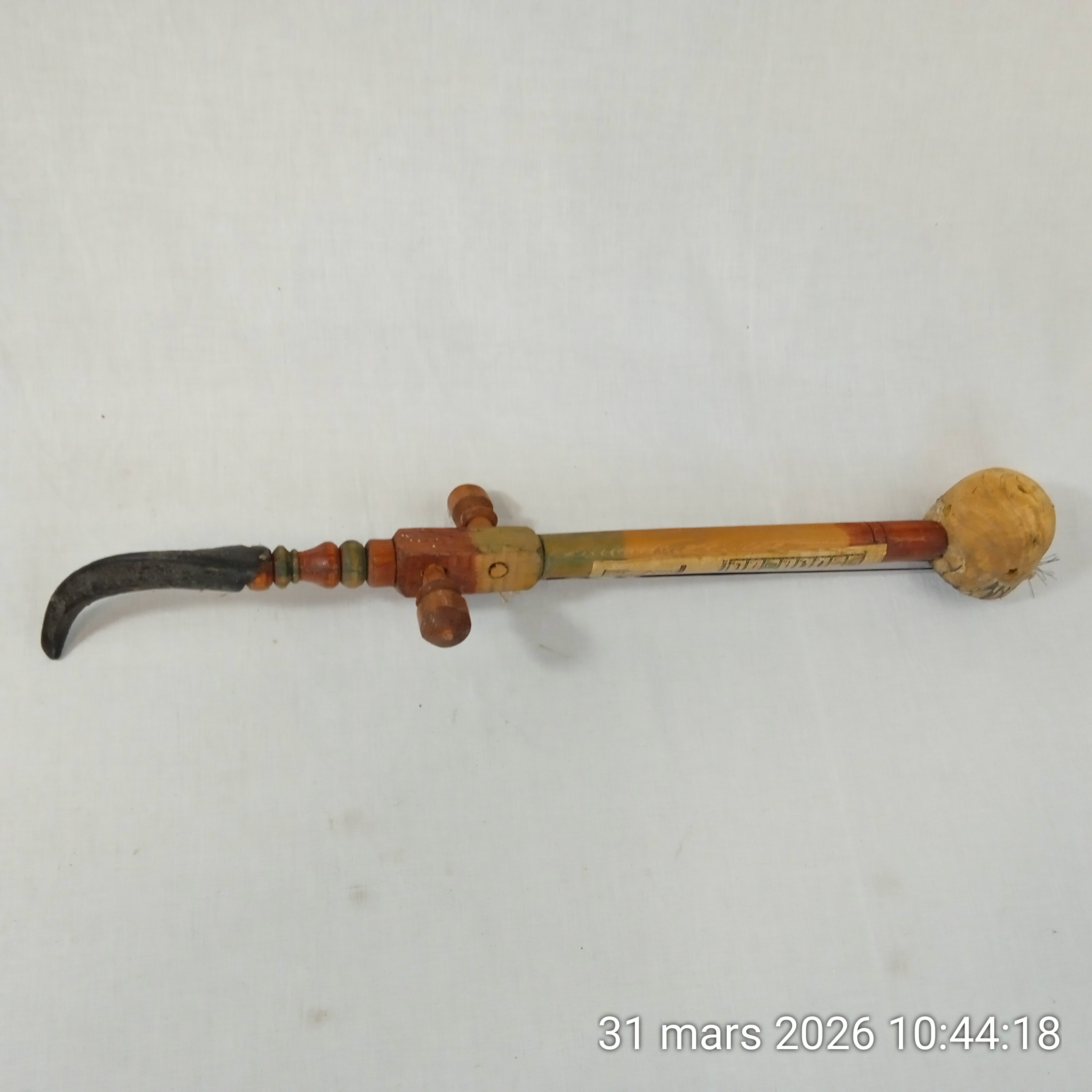 Rababa Instrument égyptien à codes en bois fait main primitif Années 1950 Bon état - Vue 2 - 
