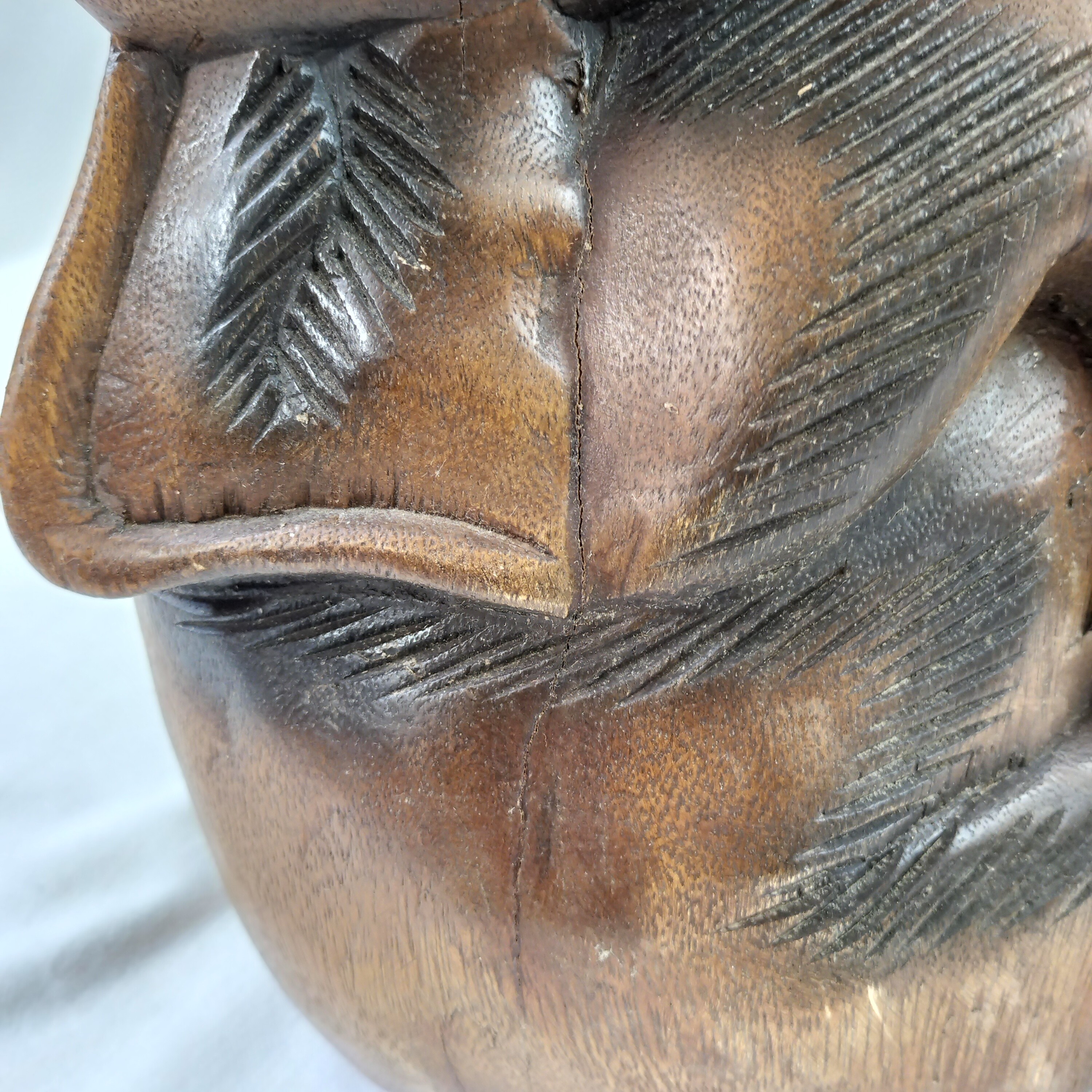 Magnifique tabouret porte plante éléphant sculpté en bois et peint à la main. - Photo 11
