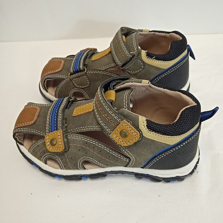 Sandales KAKI Garçon motif Uni Scratch " Charlie & Friends " pointure 27 Comme neuf - Vue 3 - 