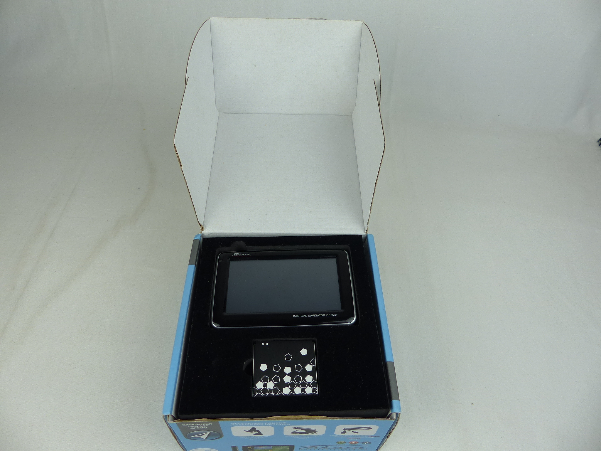 NAVIGATEUR GPS Takara 4.3 GP55BT Portable écran noir. - Comme neuf - Photo 2