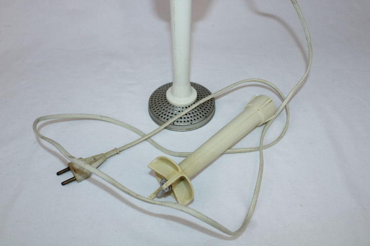 Mixeur, presse purée vintage en état de fonctionnement - Photo 1
