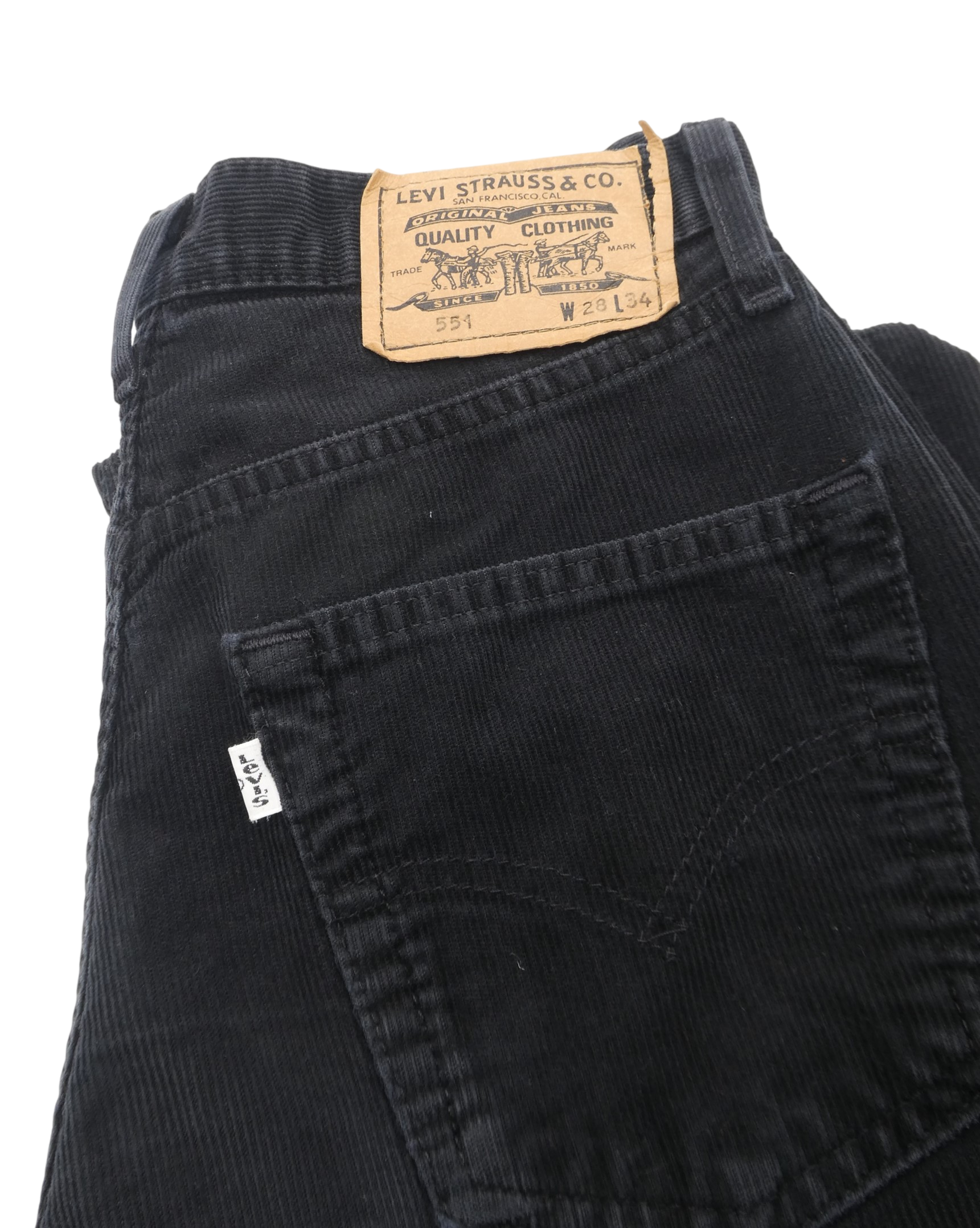 Pantalon Jean Levi's 551 velours (W28 L34) - Taille 34 Bon état -  reconditionné disponible sur Label Emmaüs