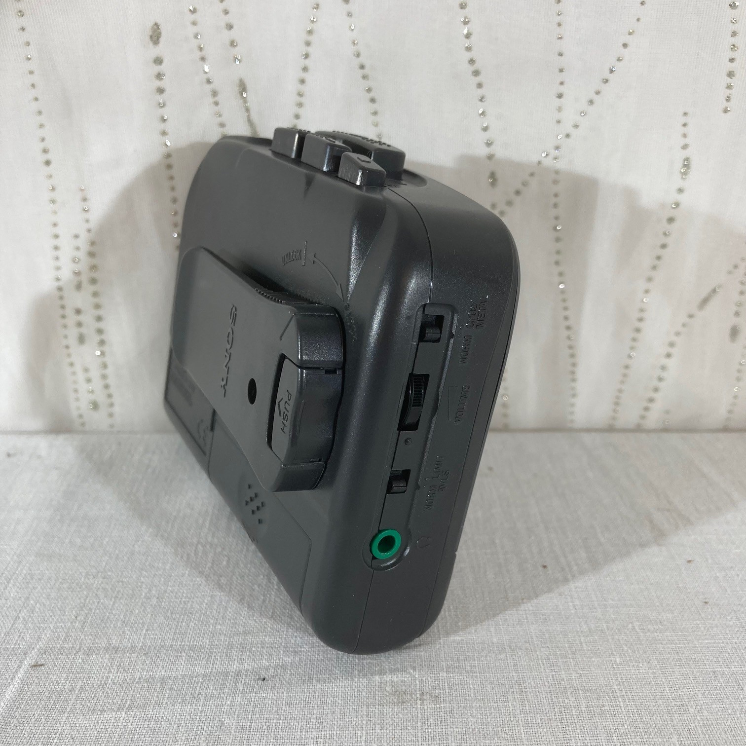Walkman sony vintage Très bon état - Vue 2 - 