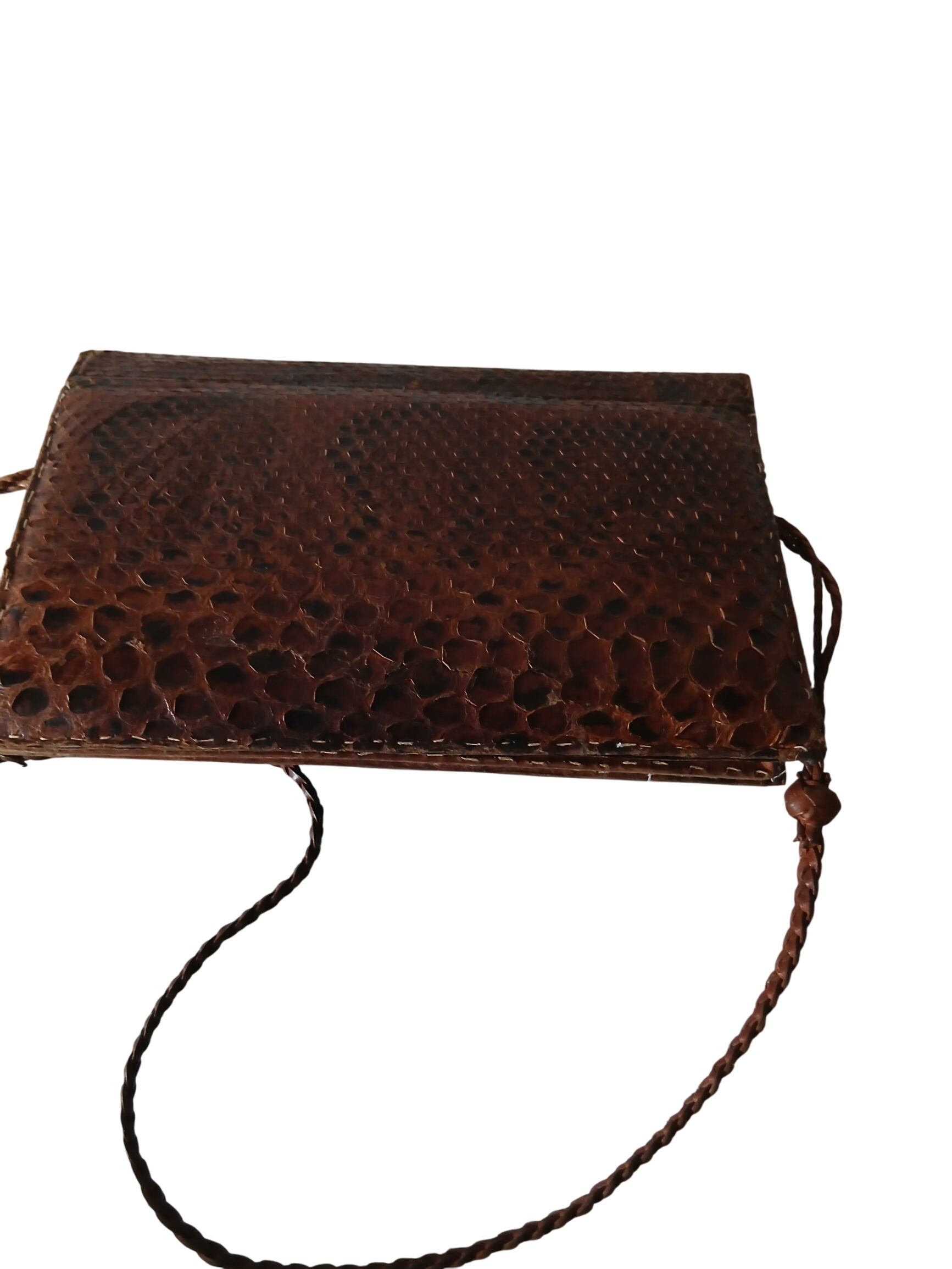 Sac à main vintage à soufflets en cuir et peau de serpent Bon état -  reconditionné disponible sur Label Emmaüs