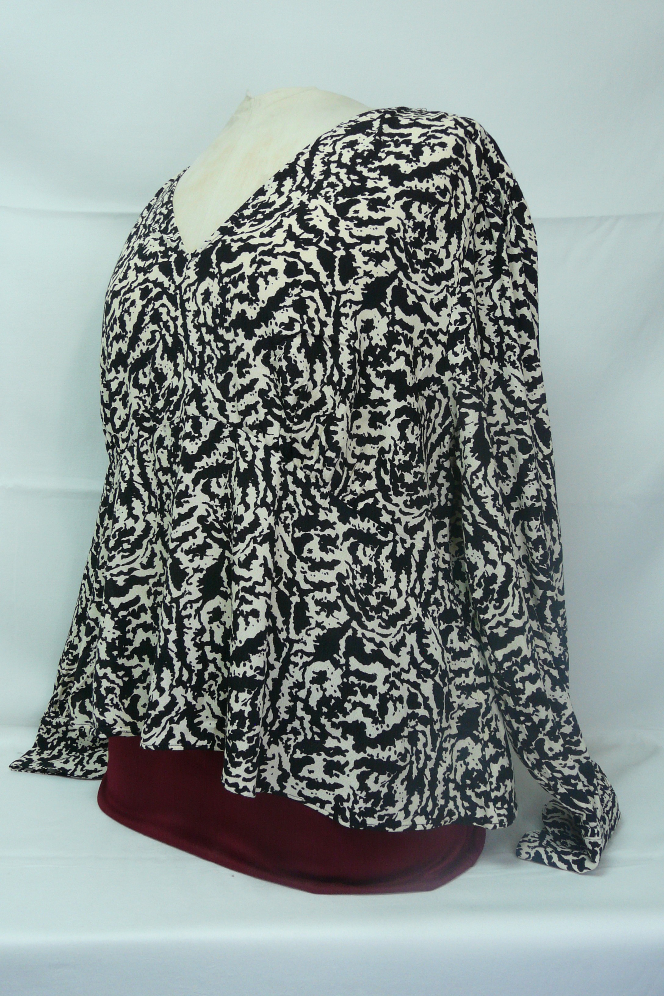 HF107 - Top imprimé - H&M - Taille XL Comme neuf - Vue 3 - 