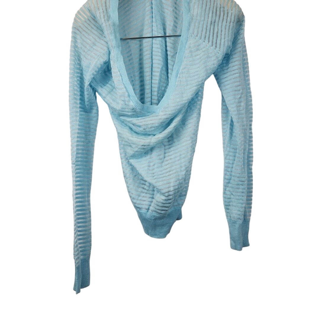 Acheter Trussardi Jeans - pull bleu ciel en lin/coton - Taille S - 23,00 € Trussardi Jeans - pull bleu ciel en lin/coton - Taille S - reconditionné disponible sur Label Emmaüs