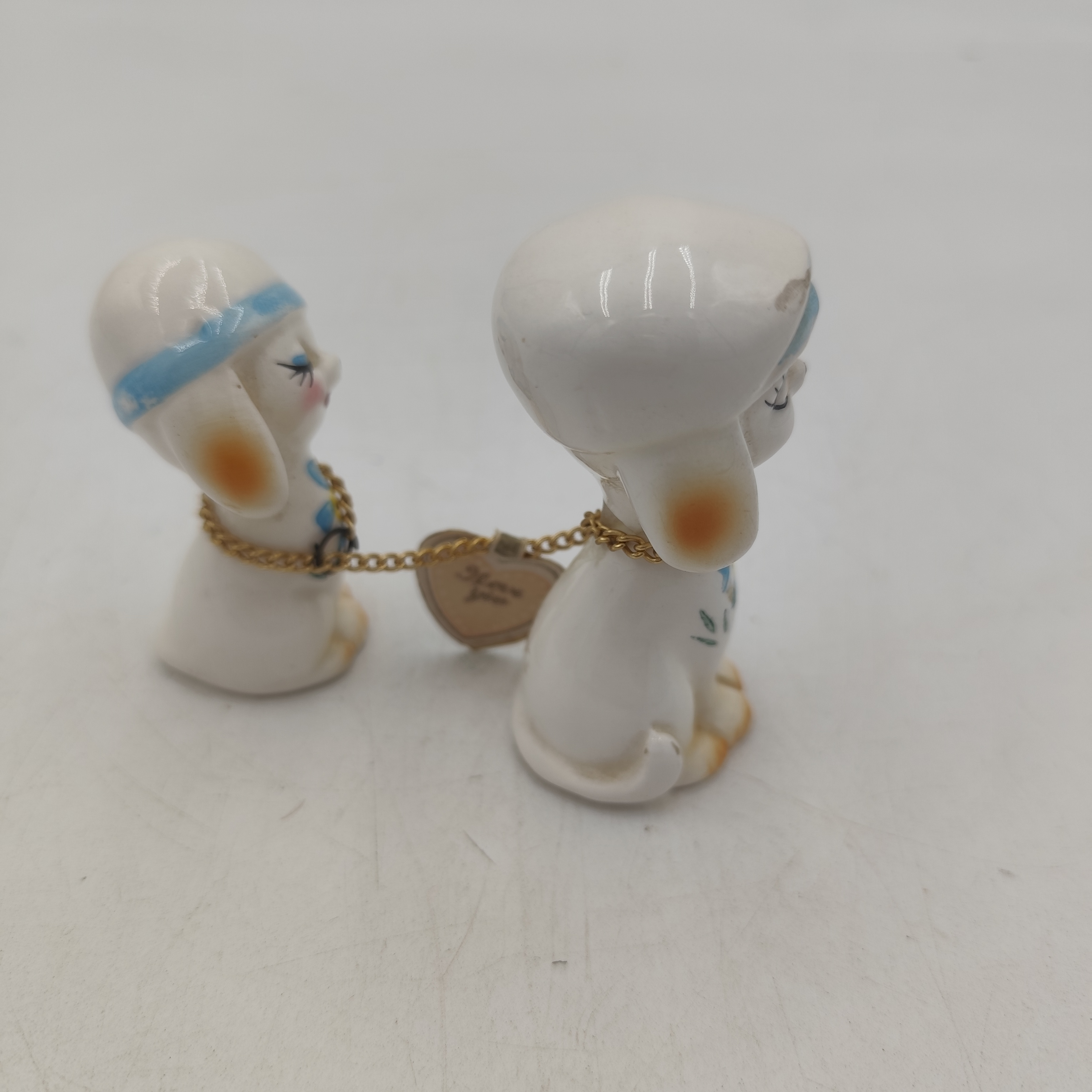 Lot de 2 statues céramiques - Chiens floraux bleus Bon état - Vue 2 - 