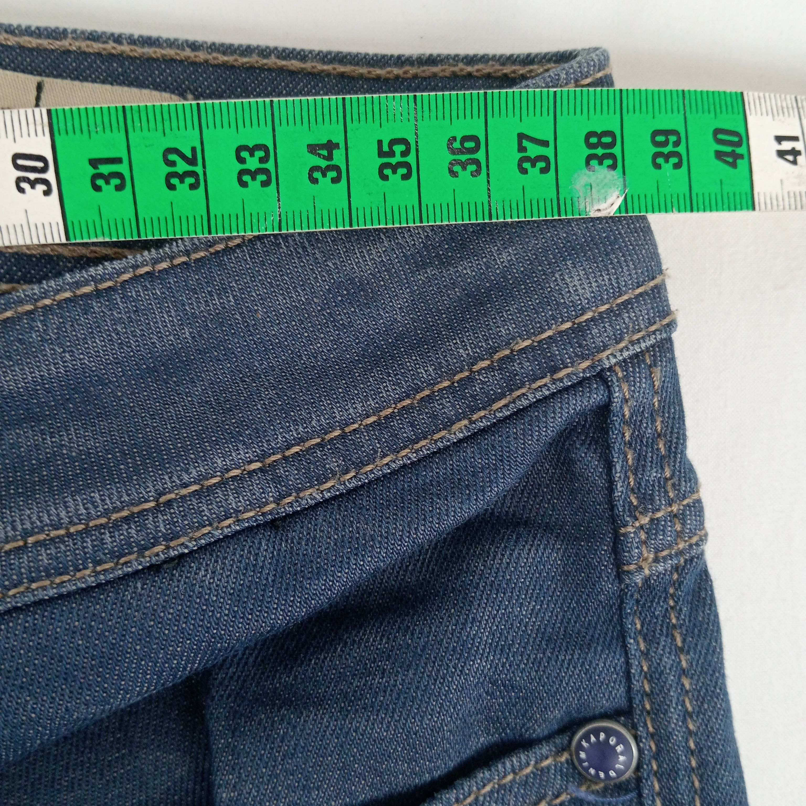 Jean homme de la marque Kaporal coupe longue de couleur bleu marine taille US: W32/L34 - Photo 10
