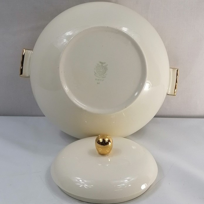 Voir photo 4 de Soupière en faïence Villeroy et Boch déco Soupière en faïence Villeroy et Boch déco État correct - Vue 4 -