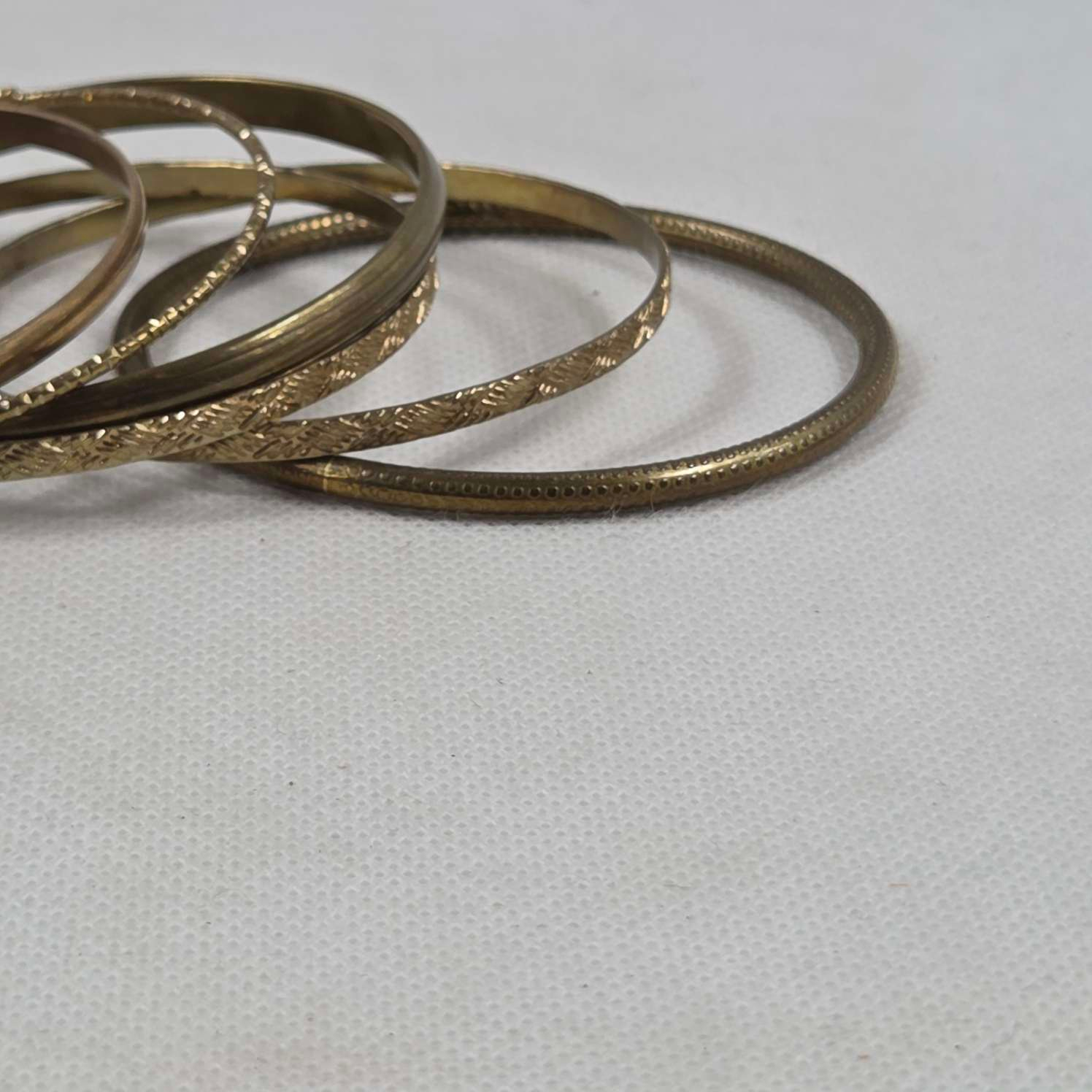 Lot de 9 Bracelets vintage Très bon état - Vue 6 - 