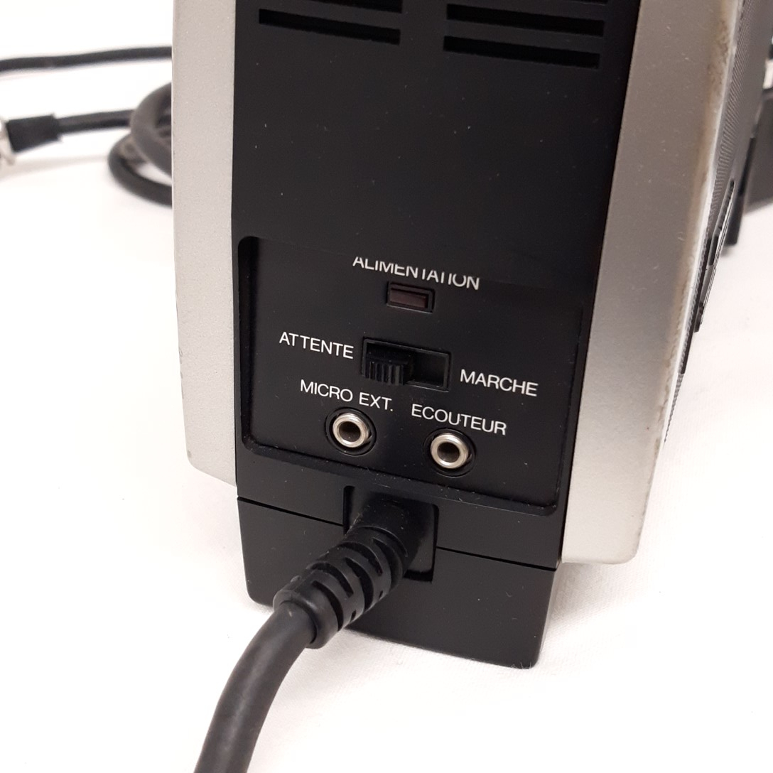 Appareil camera vidéo couleur panasonic WV-3100F avec accessoires - Photo 2