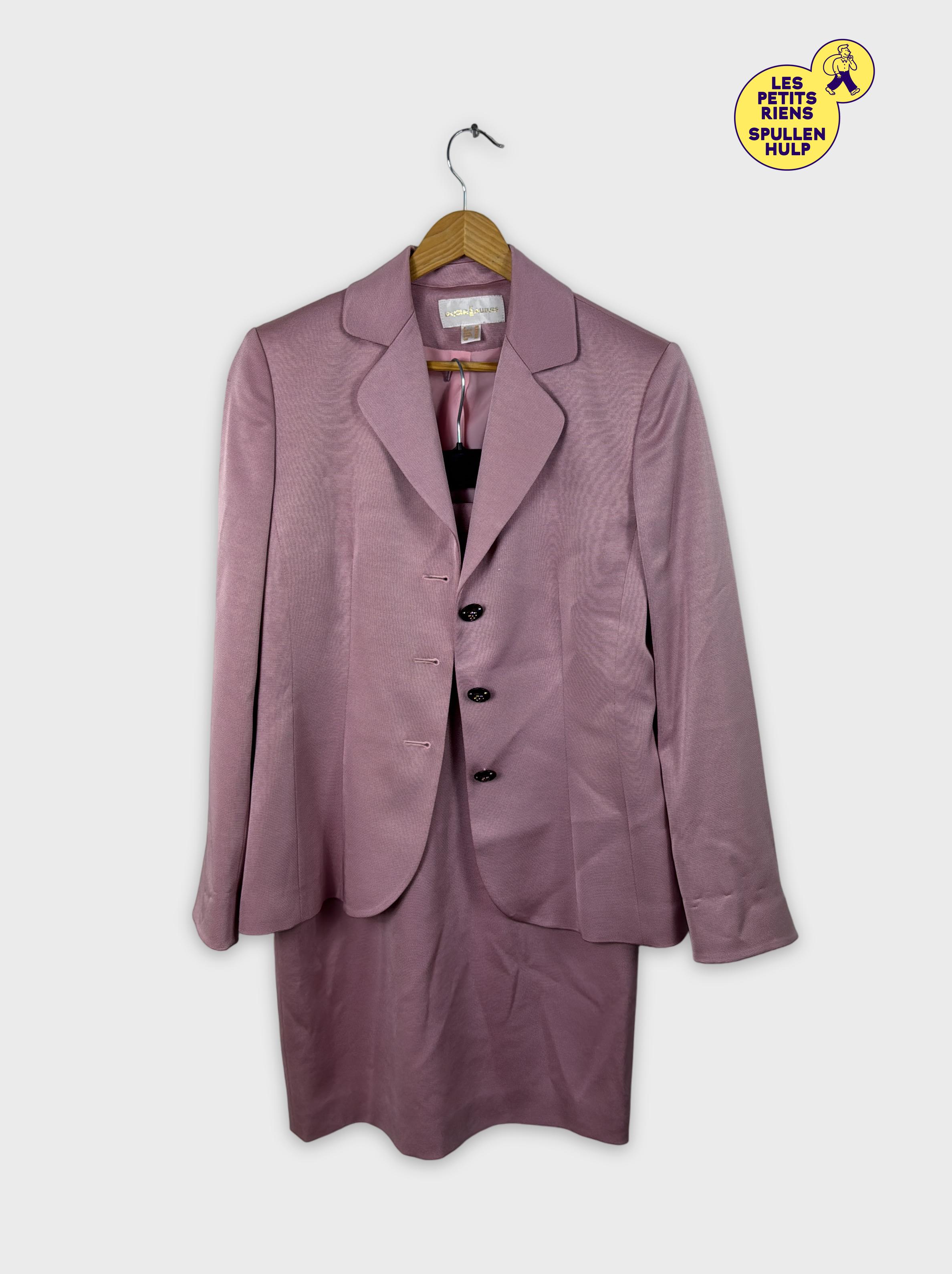 Ensemble tailleur jupe et chaussures M  - Un Jour Ailleurs - Modalova