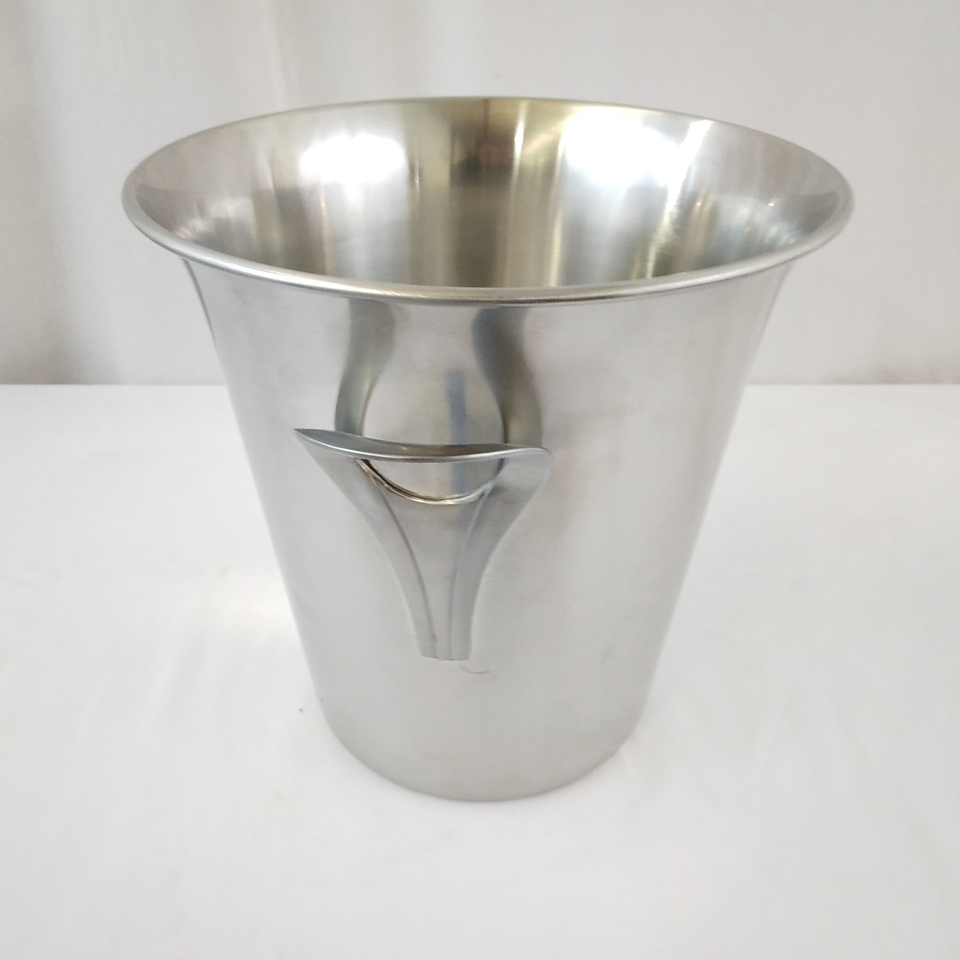 ANYTIME TRANSPARENT Coupe à Champagne 23 cl – Guy ANYTIME TRANSPARENT Coupe à Champagne 23 cl – Guy