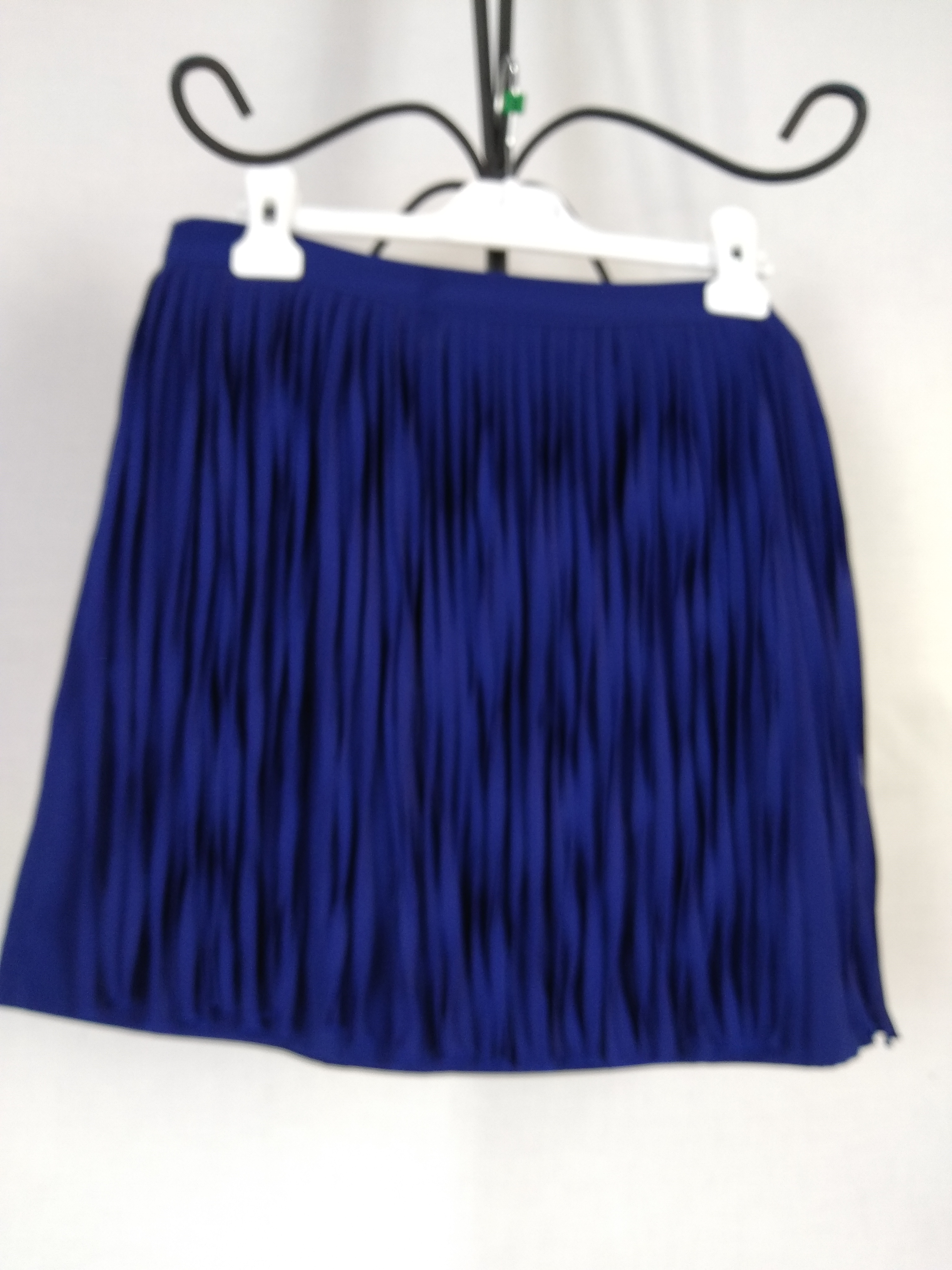Voir photo 3 de Petite jupe bleu marine Zara Basic - taille 36 - S Petite jupe bleu marine Zara Basic - taille 36 - S Bon état - Vue 3 -