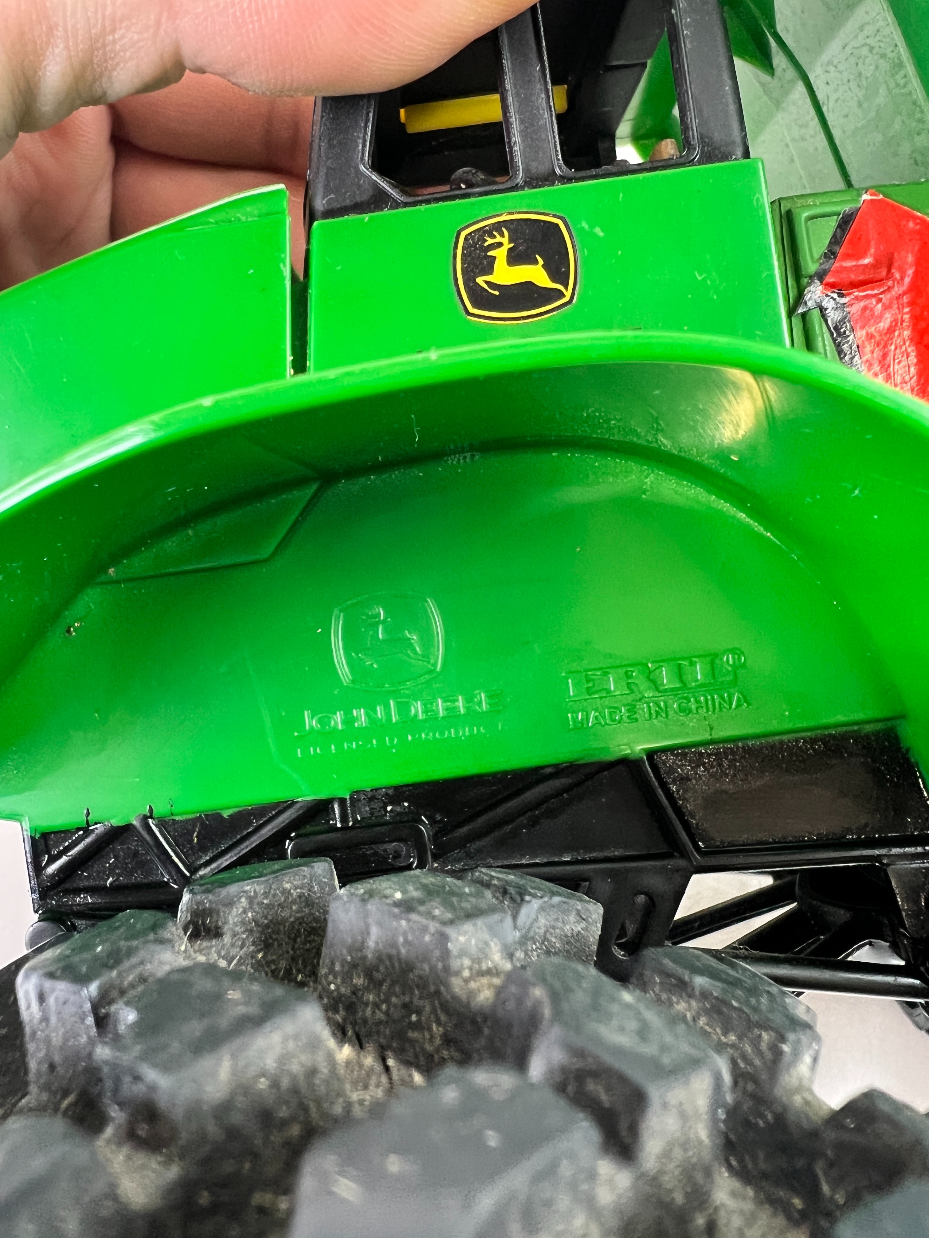 Camion benne basculante John Deere  - Vue 8 - 