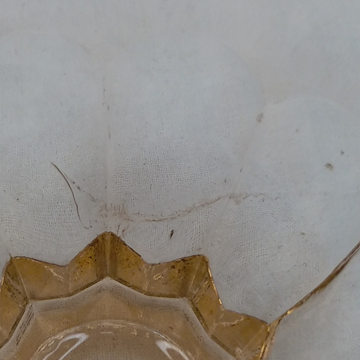 Service en verre rosaline 11 pièces Bon état - Vue 11 - 