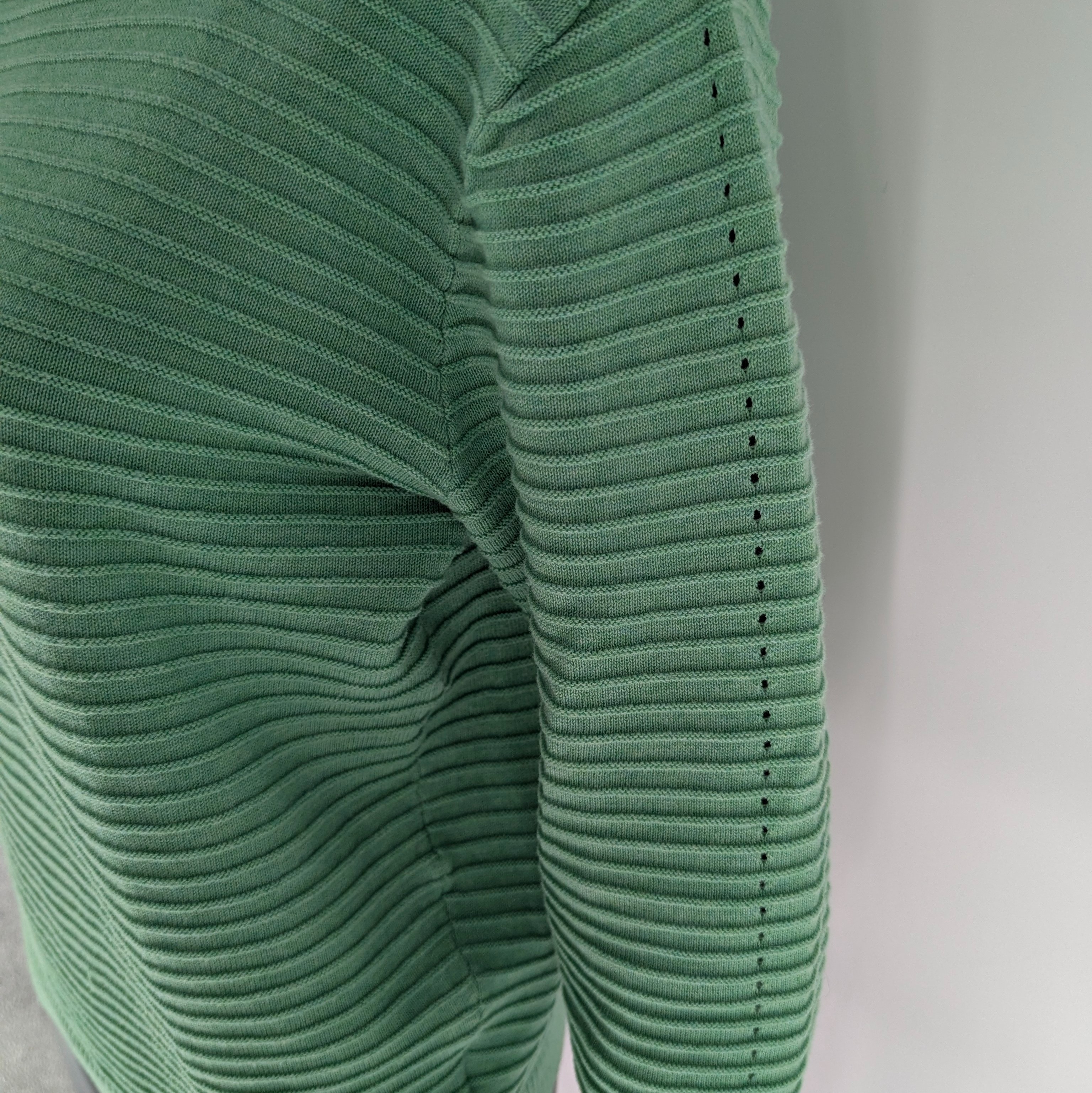 Pull léger MARBLE T.38 vert manches 3/4 - Photo 2