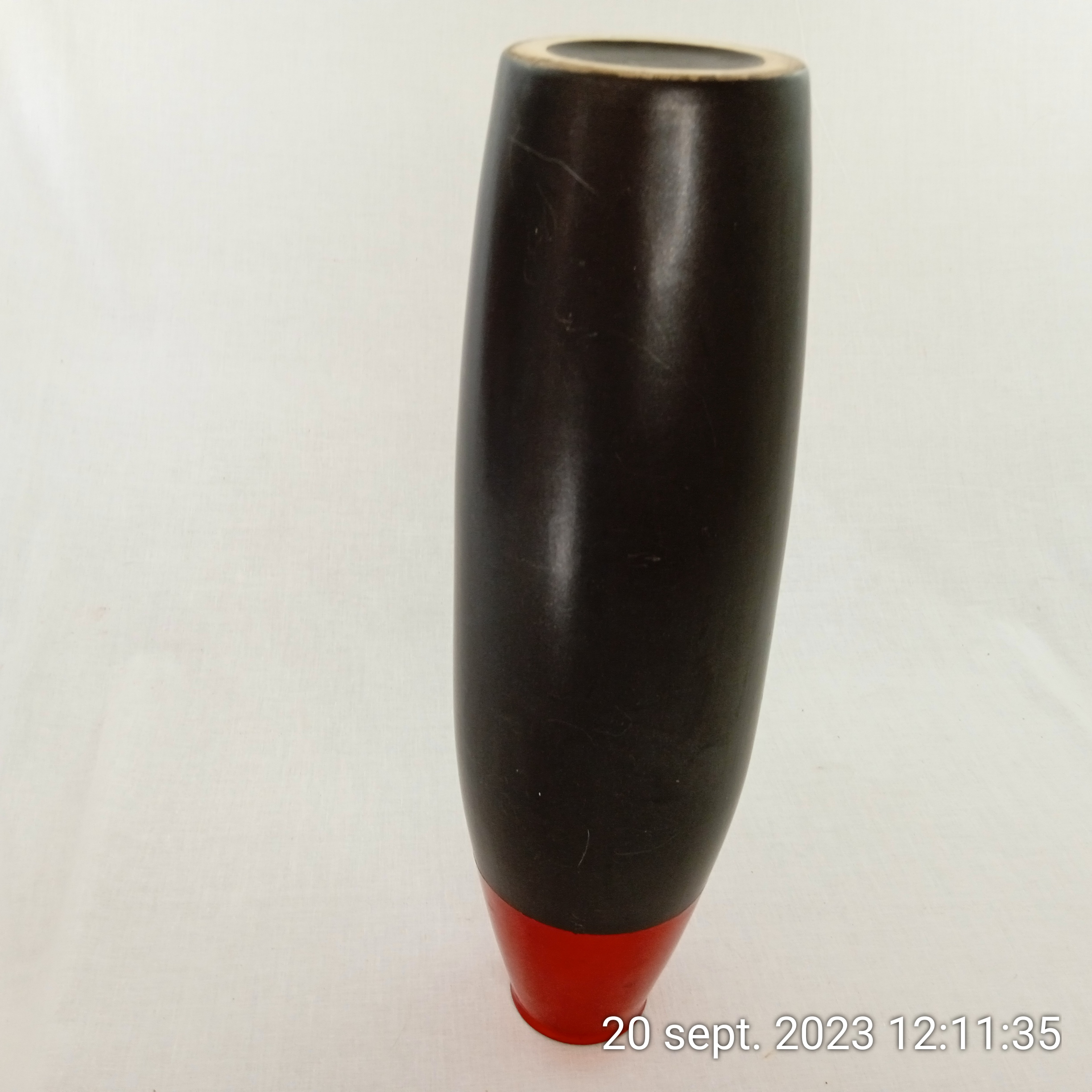 Vase XXL style art déco 42 cm en céramique noir et rouge Très bon état - Vue 5 - 