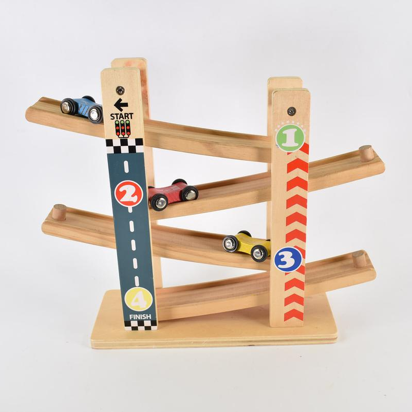 4 jeux/jouets : mobile Tomy avec les personnages de Winnie l'ourson, jeu de construction Idéal Blox, circuit voitures rustique kid us, peluche oui-oui Bon état - Vue 5 - 