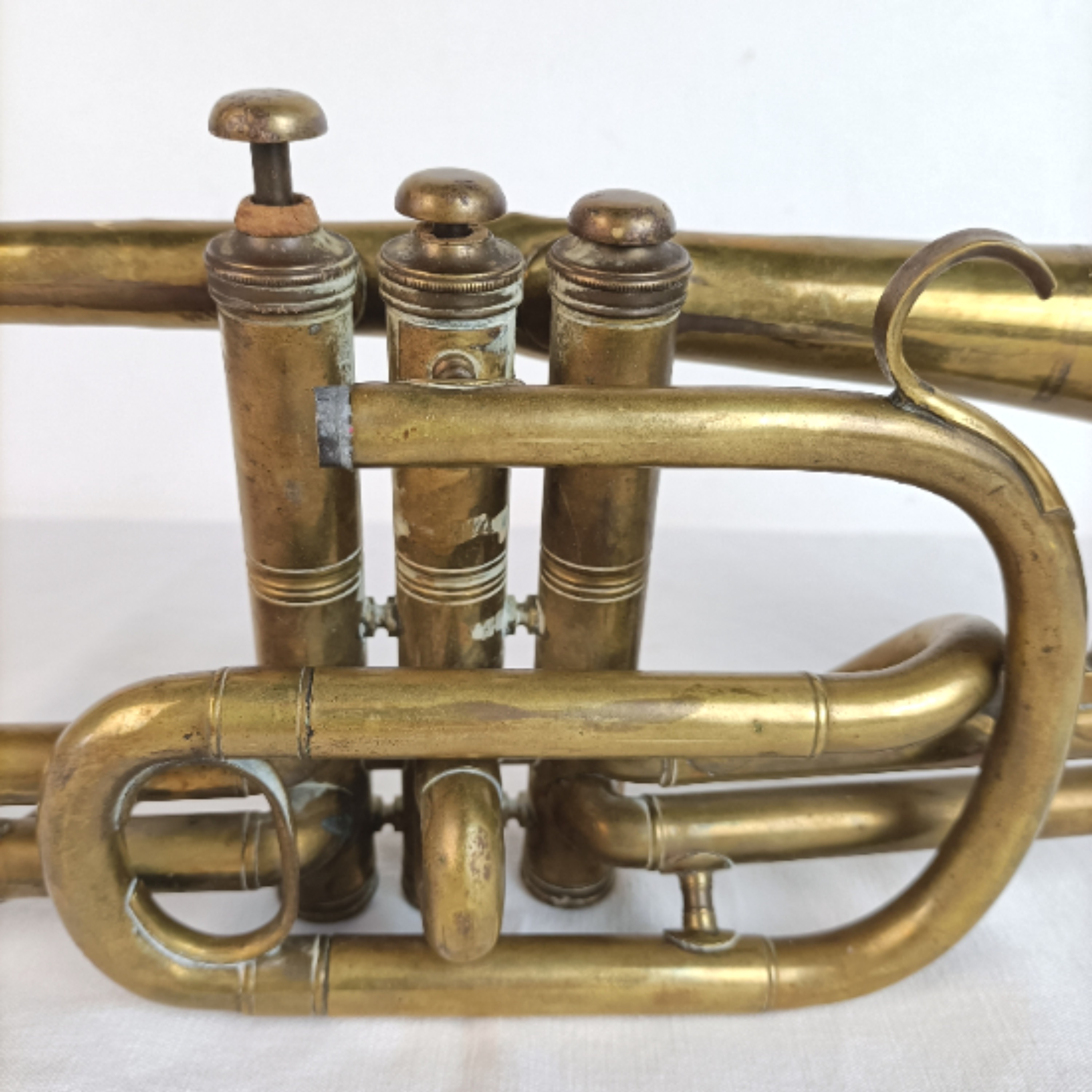 Ancienne Trompette Couesnon et Cie à restaurer - État correct - Photo 9