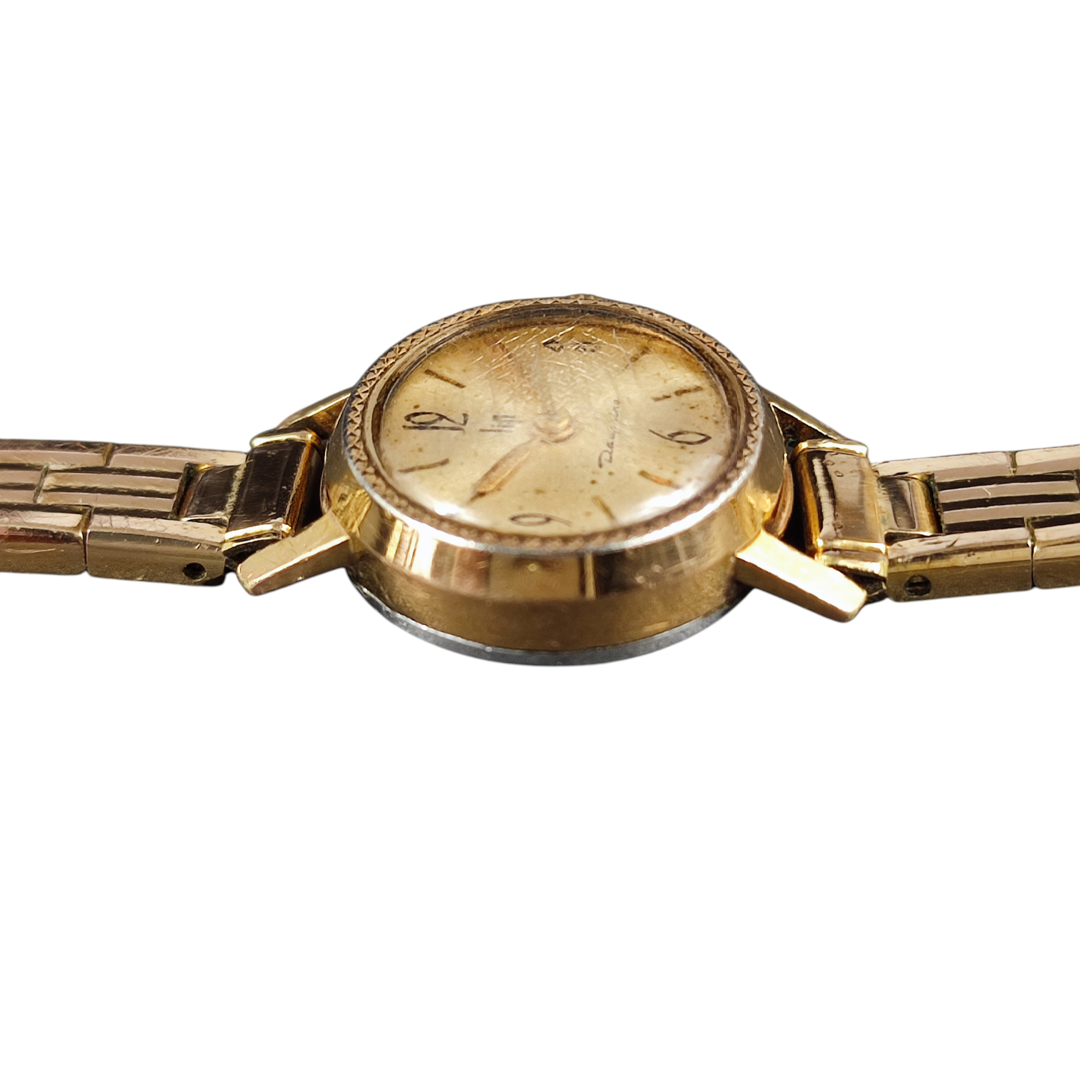 Voir photo 4 de Ancienne montre LIP plaquée or numérotée et mécanique pour femme Ancienne montre LIP plaquée or numérotée et mécanique pour femme État correct - Vue 4 -