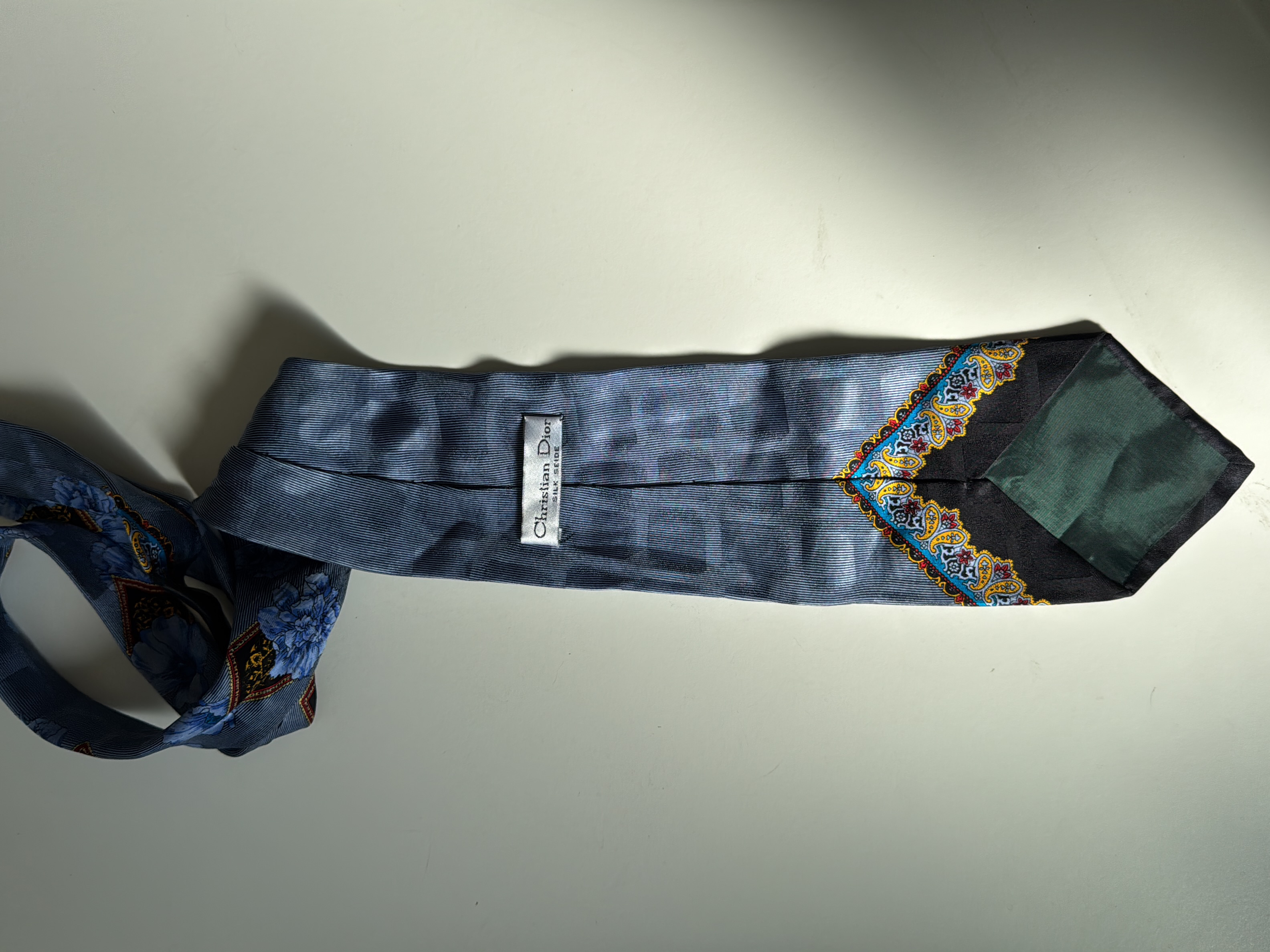 Cravate Christian dior en soie 👔 motif floral et paisley - Photo 2
