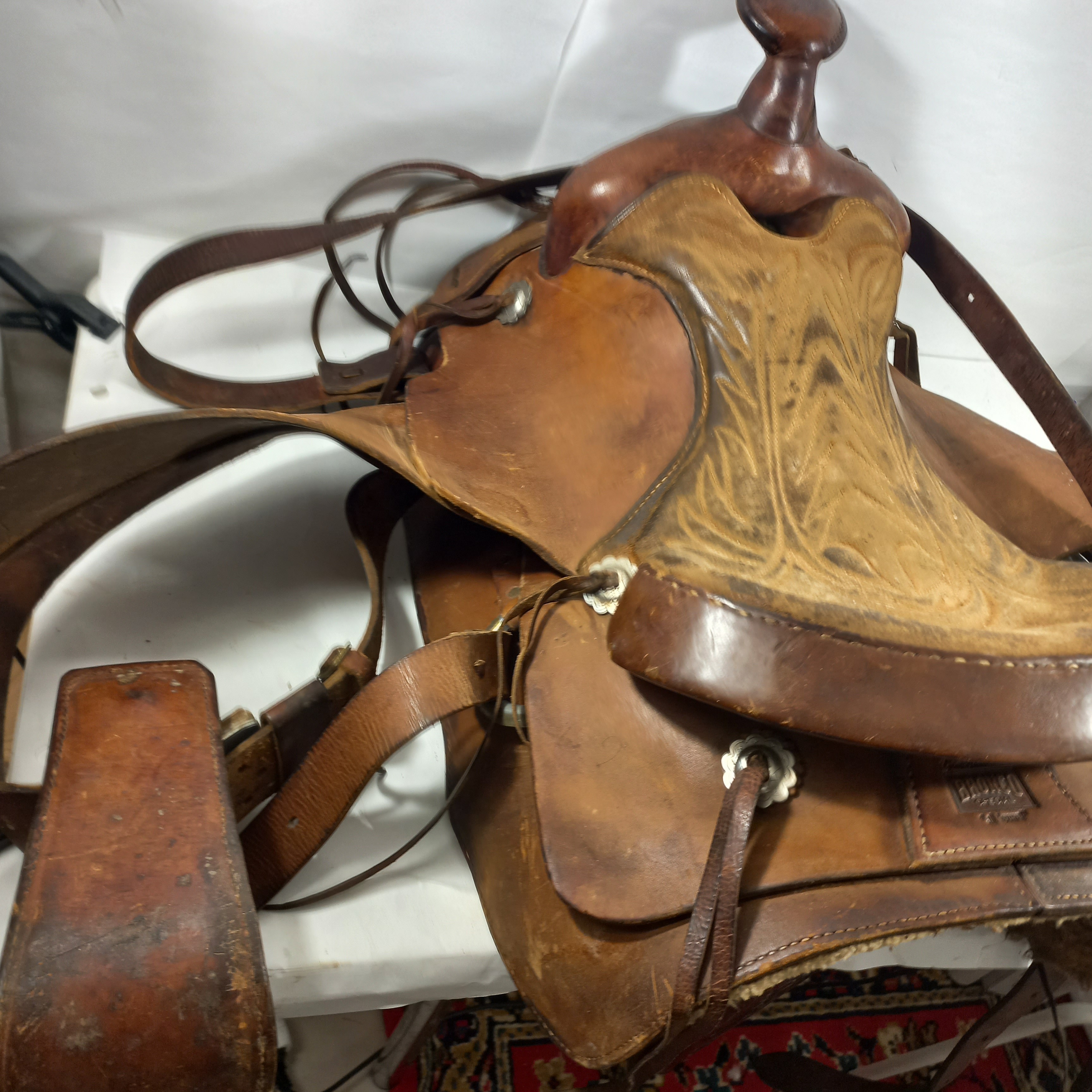 SELLE DE CHEVAL "BRONCO"+HARNAIS+SANGLES État correct - Vue 3 - 