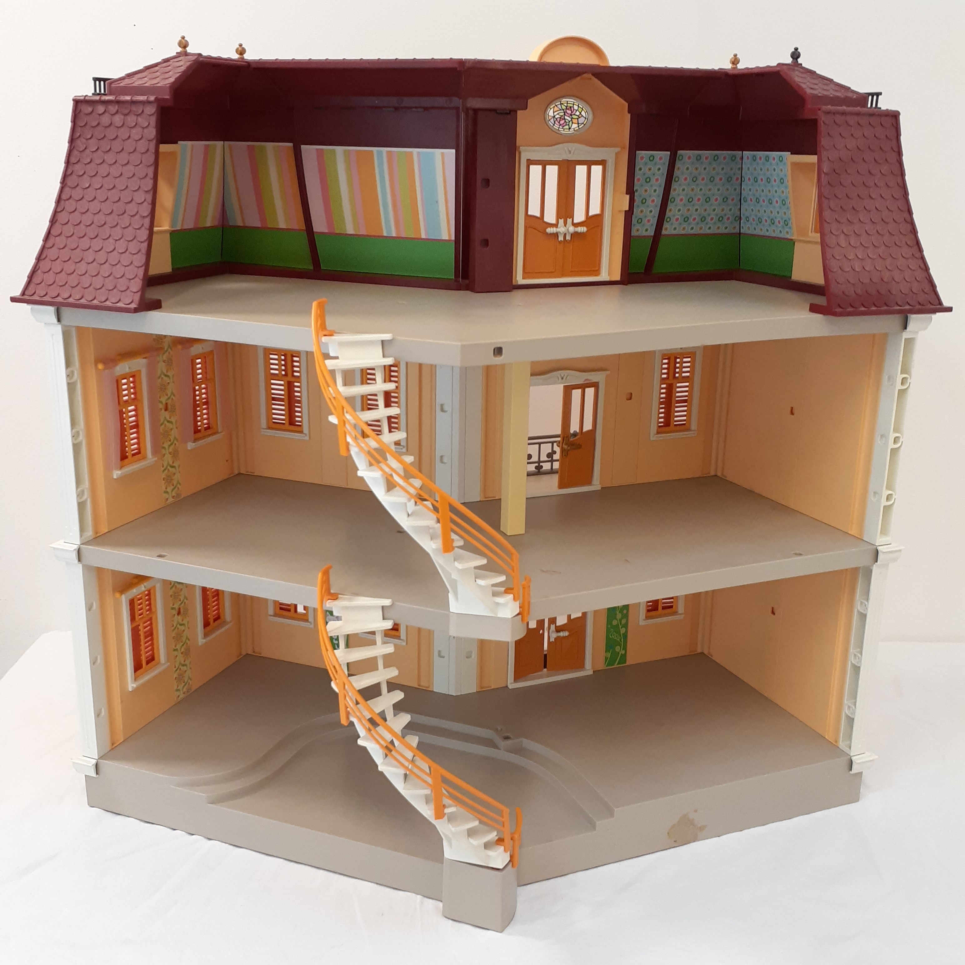 Playmobil 5302 et 5333 - Maison de ville et Chambre des enfants avec lits décorés Bon état - Vue 4 - 