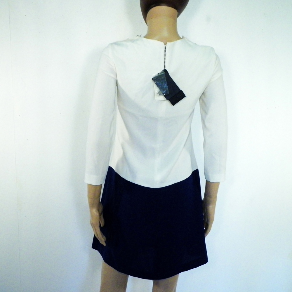 Robe Blanche & Bleu ARMANI JEANS Taille 36 Comme neuf - Vue 2 - 