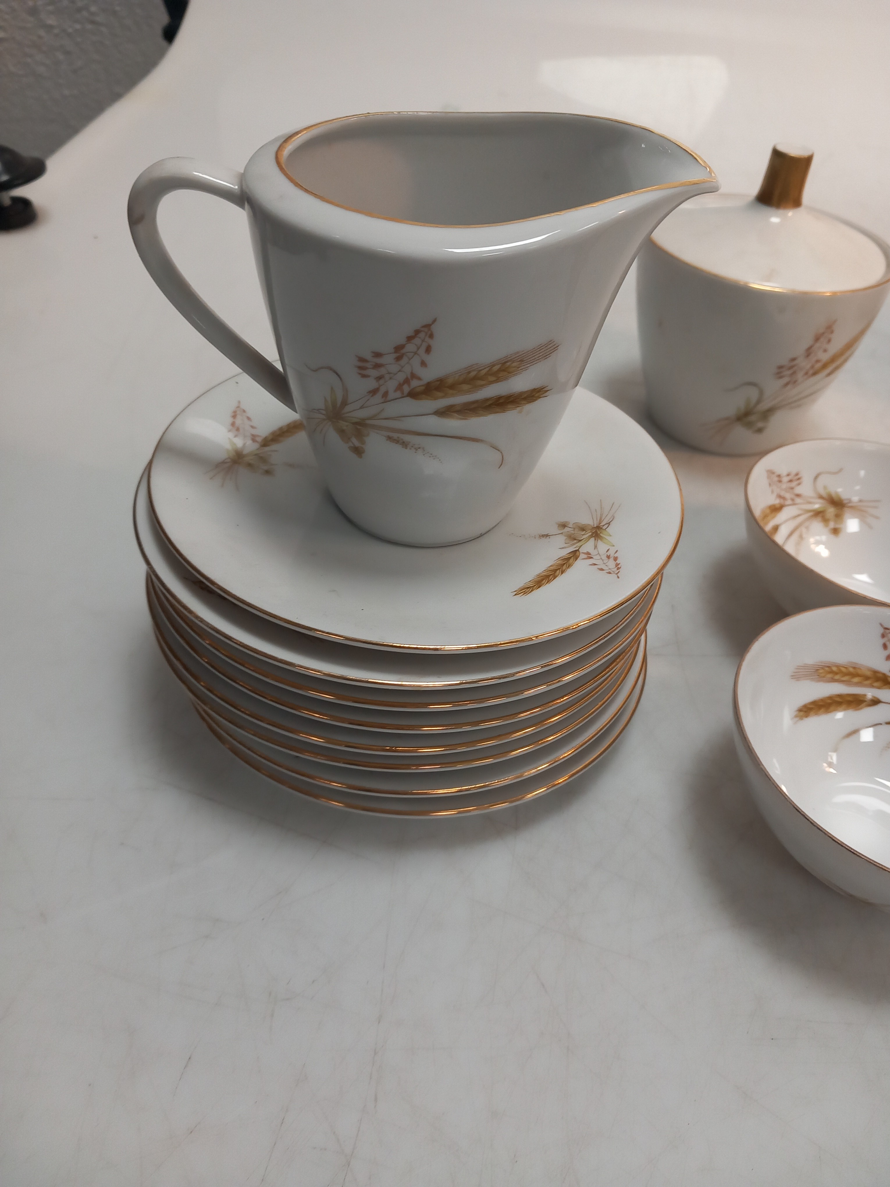 Ancien service de 19 pièces à café en porcelaine - Photo 5