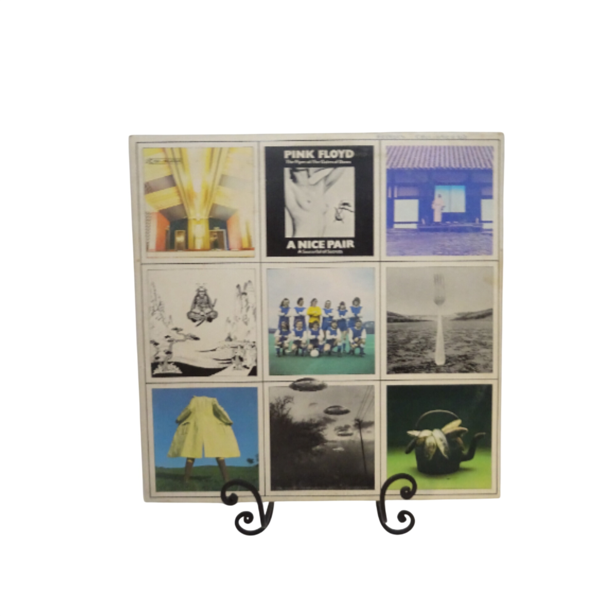 Acheter Album vinyle 33T Pink Floyd "The Piper at The Gates of Dawn" Bon état - 22,00 € Album vinyle 33T Pink Floyd "The Piper at The Gates of Dawn" Bon état - reconditionné disponible sur Label Emmaüs