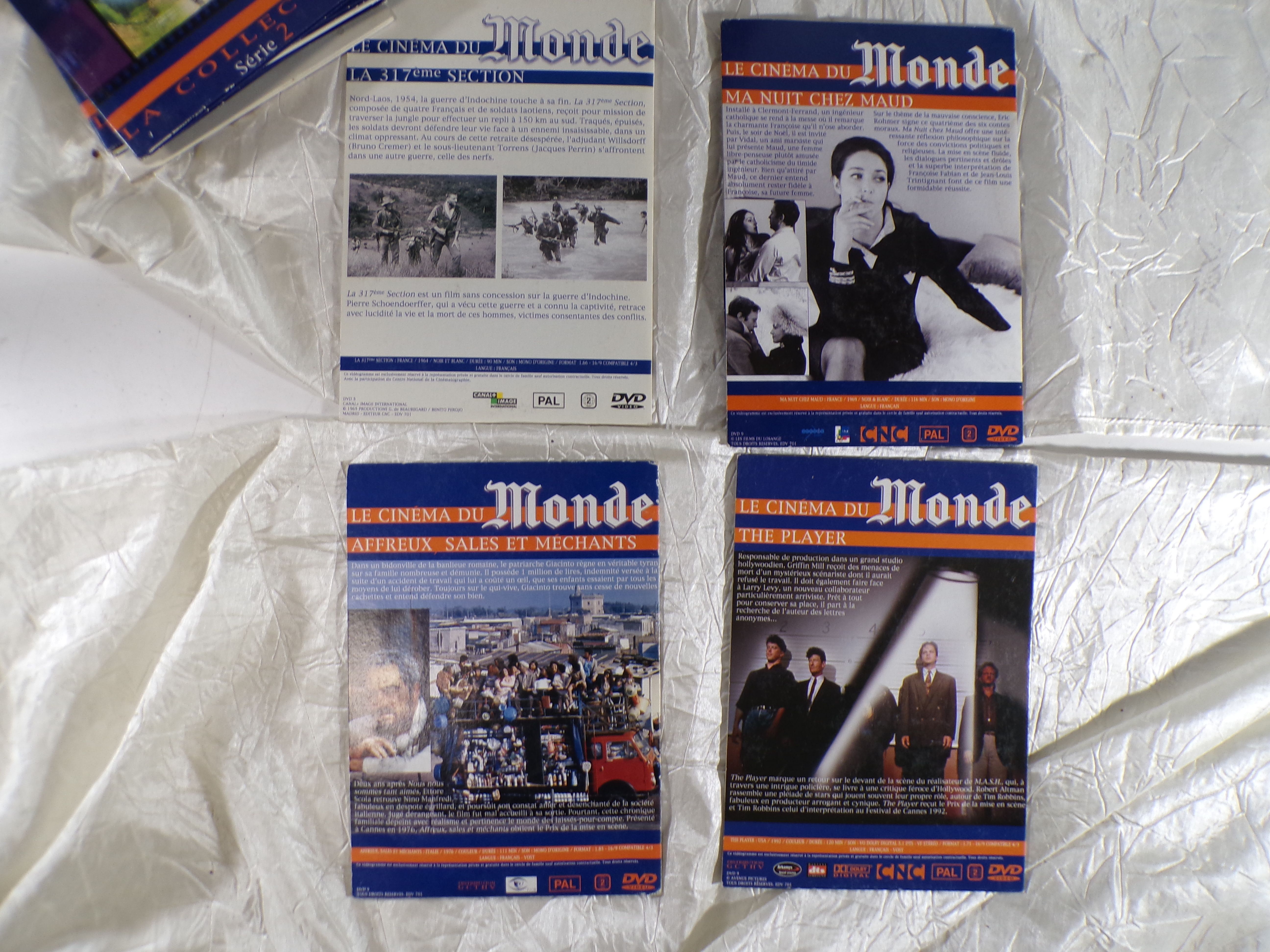 Lot de 10 DVDs films classiques collection "Le monde" pochette carton Très bon état - Vue 4 - 