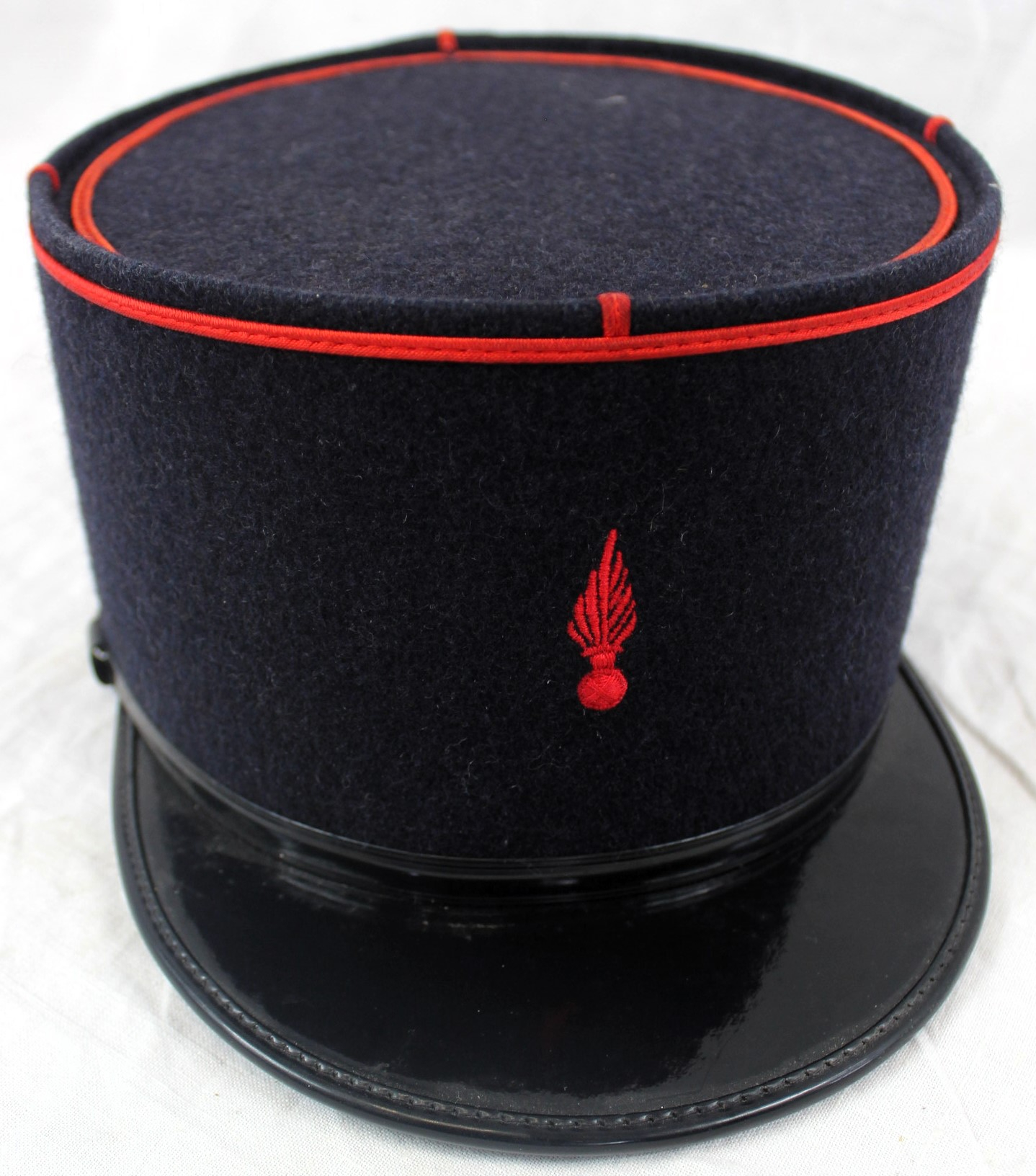 Voir photo 10 de Uniforme Cérémonie - Sapeur Pompier Uniforme Cérémonie - Sapeur Pompier Très bon état - Vue 10 -