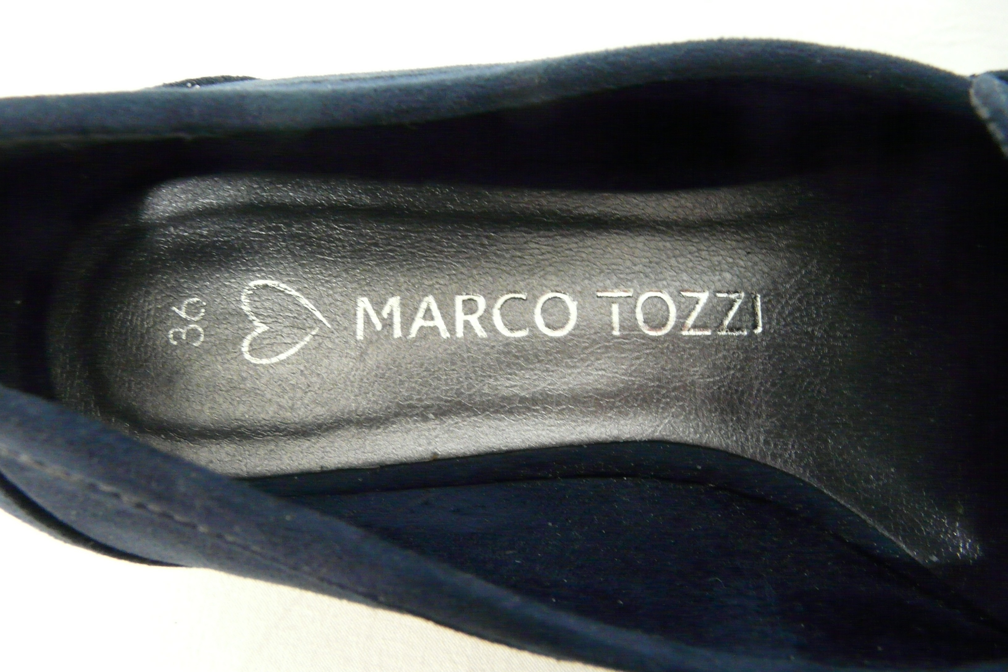 C20 - Ballerines toucher suédine - Marco Tozzi - Pointure 36 Très bon état - Vue 8 - 