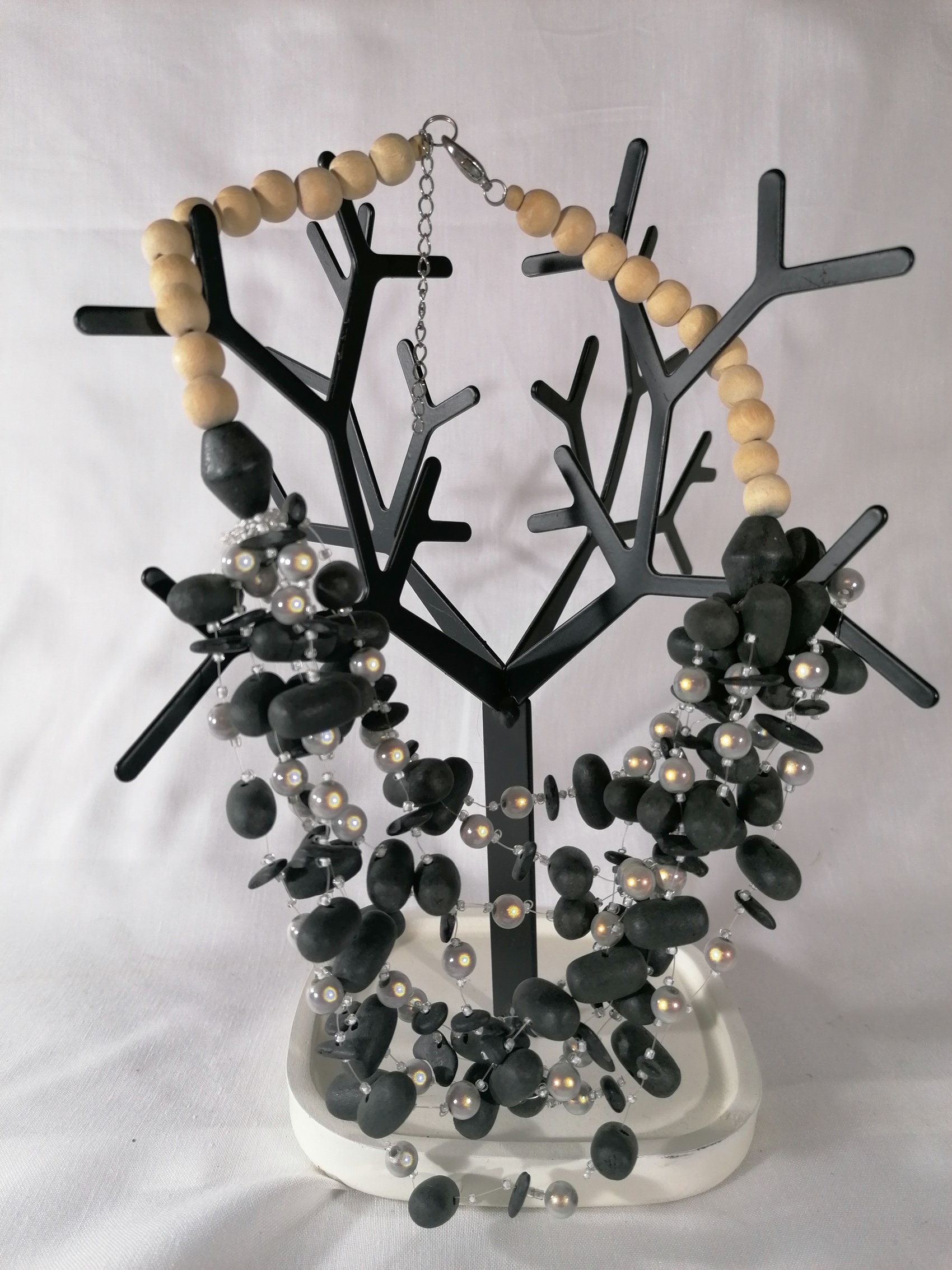 Collier artisanal perle en bois  Très bon état - Vue 3 - 
