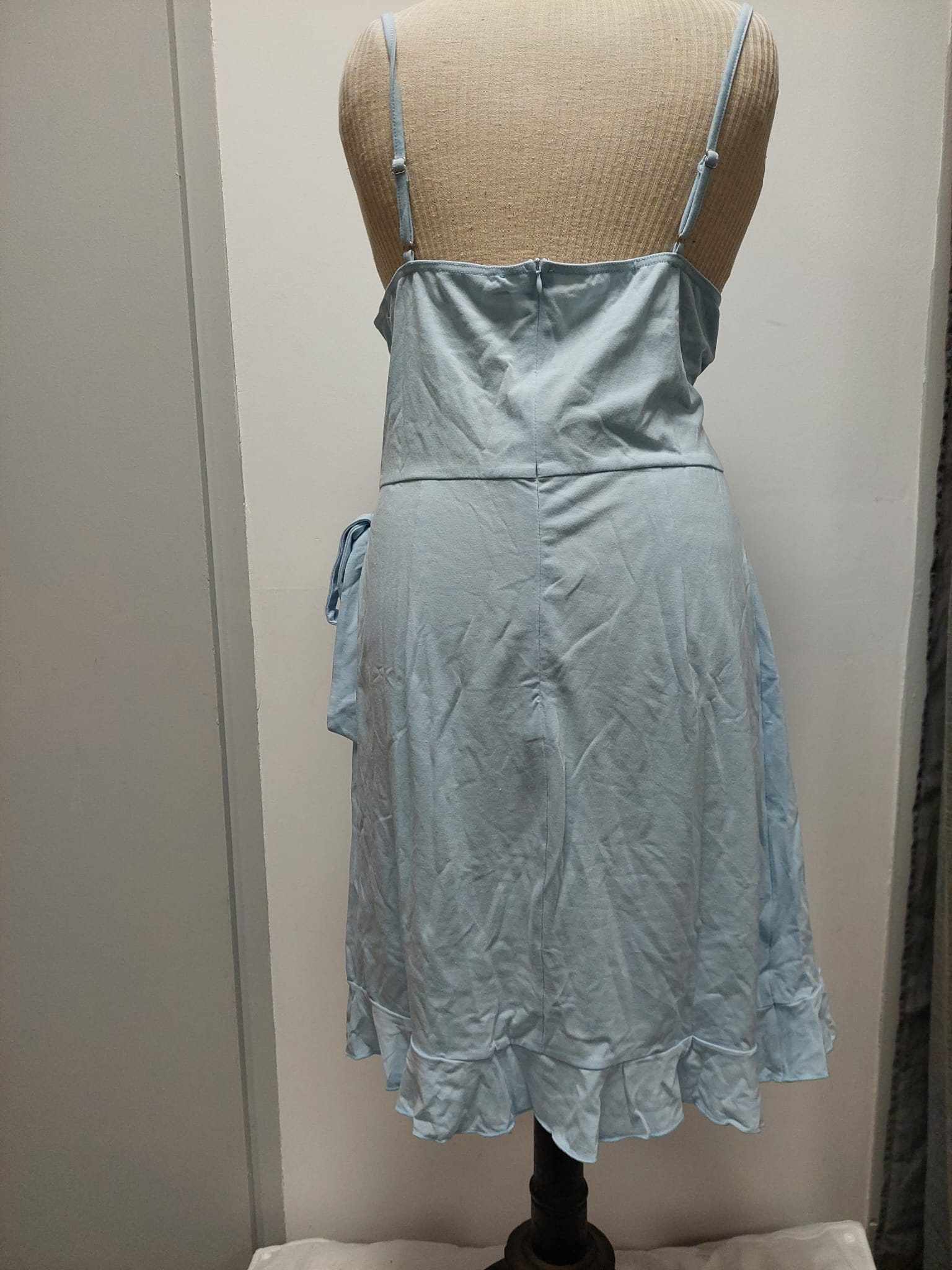 Voir photo 4 de Robe légère bleue Robe légère bleue Comme neuf - Vue 4 -