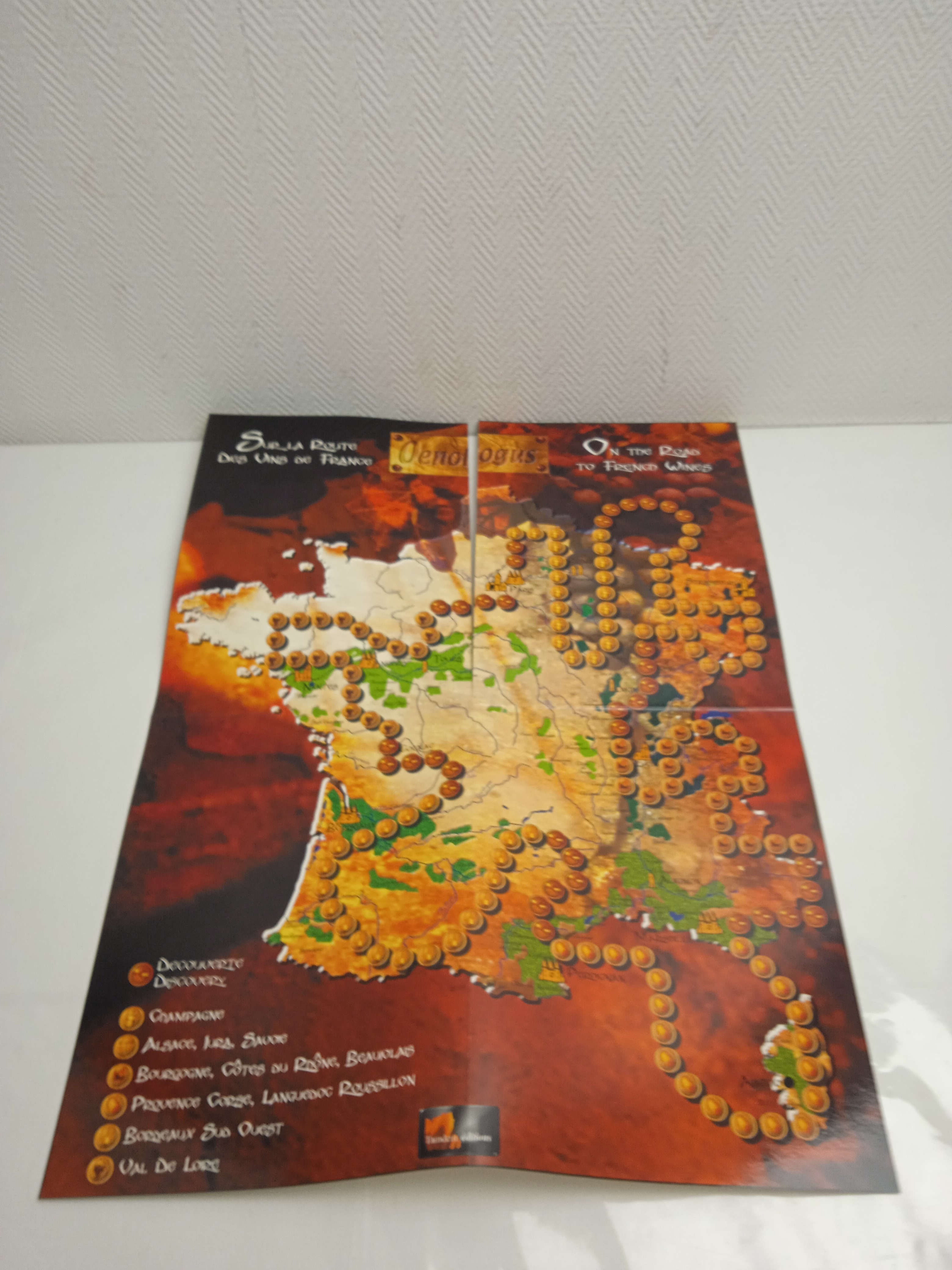 Voir photo 5 de Jeu de société Oenologus sur la route des vin Sommeliers de France Jeu de société Oenologus sur la route des vin Sommeliers de France État correct - Vue 5 -