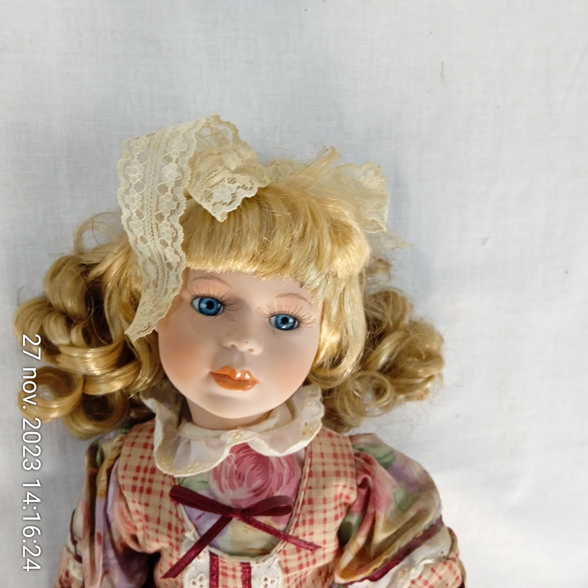 Ancienne Petite Poupée Porcelaine - 12cm - Avec Vêtements - Antique Doll